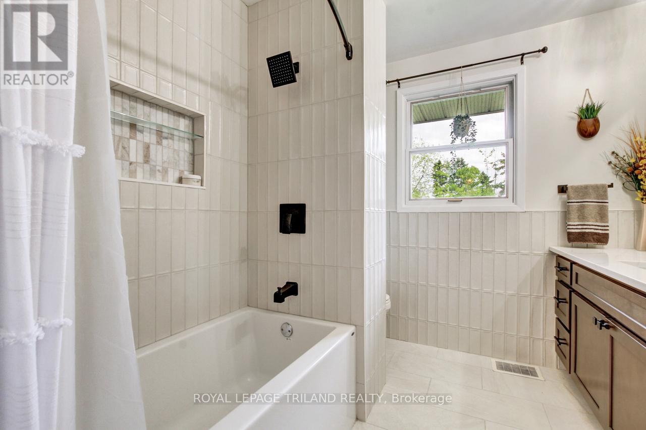 9460 Currie Road, Dutton/dunwich, Ontario  N0L 2M0 - Photo 20 - X12985154