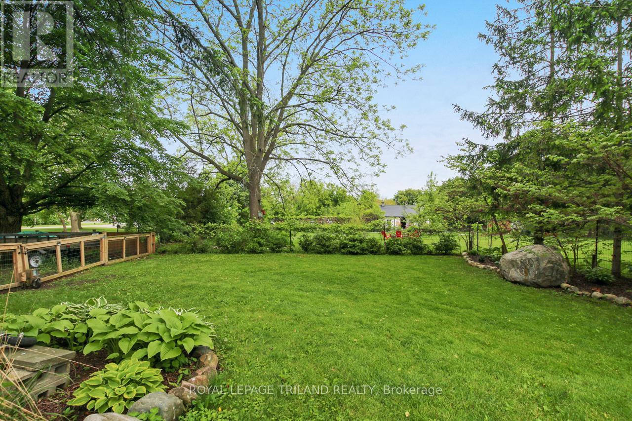 9460 Currie Road, Dutton/dunwich, Ontario  N0L 2M0 - Photo 37 - X12985154