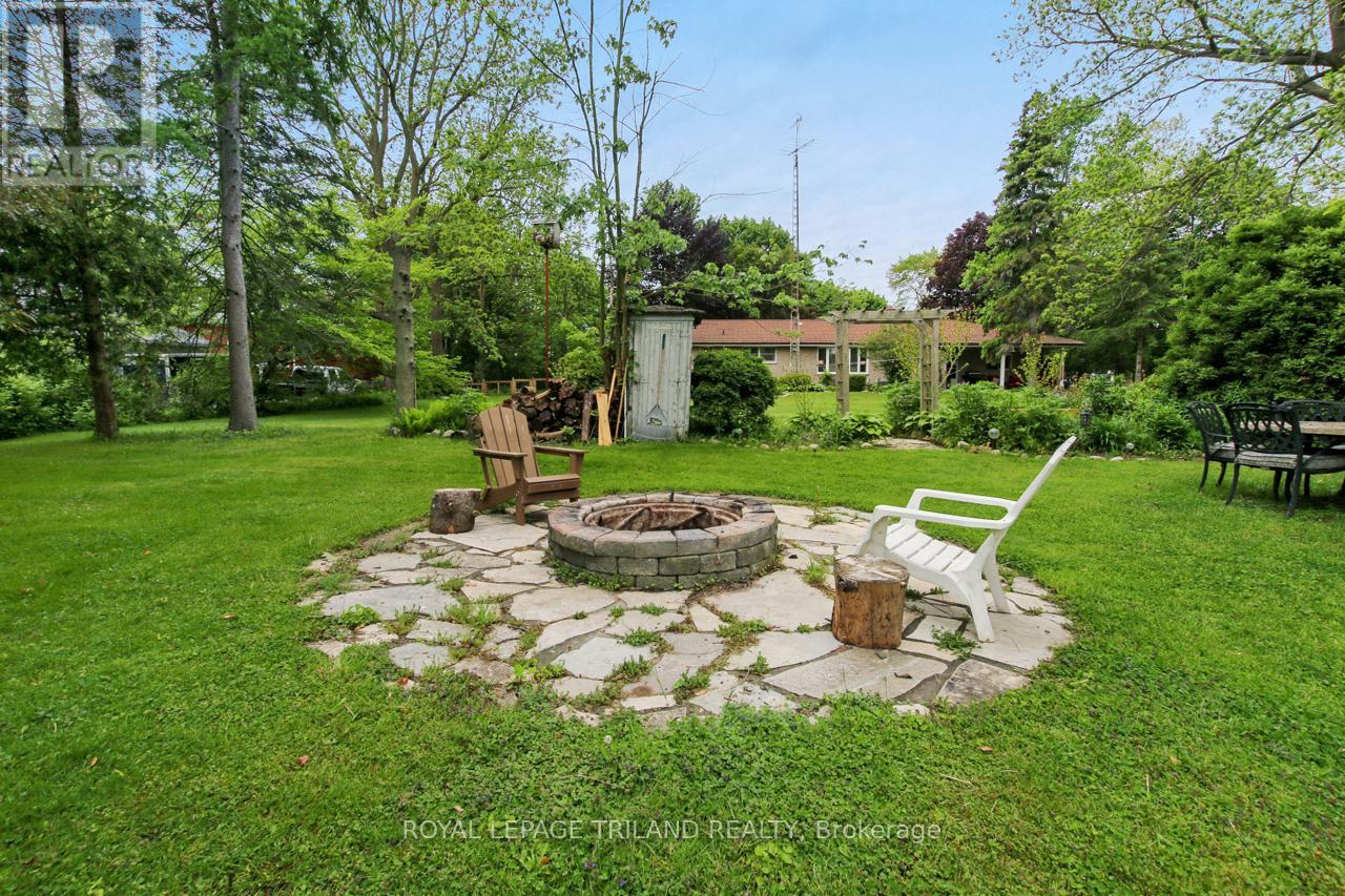 9460 Currie Road, Dutton/dunwich, Ontario  N0L 2M0 - Photo 46 - X12985154