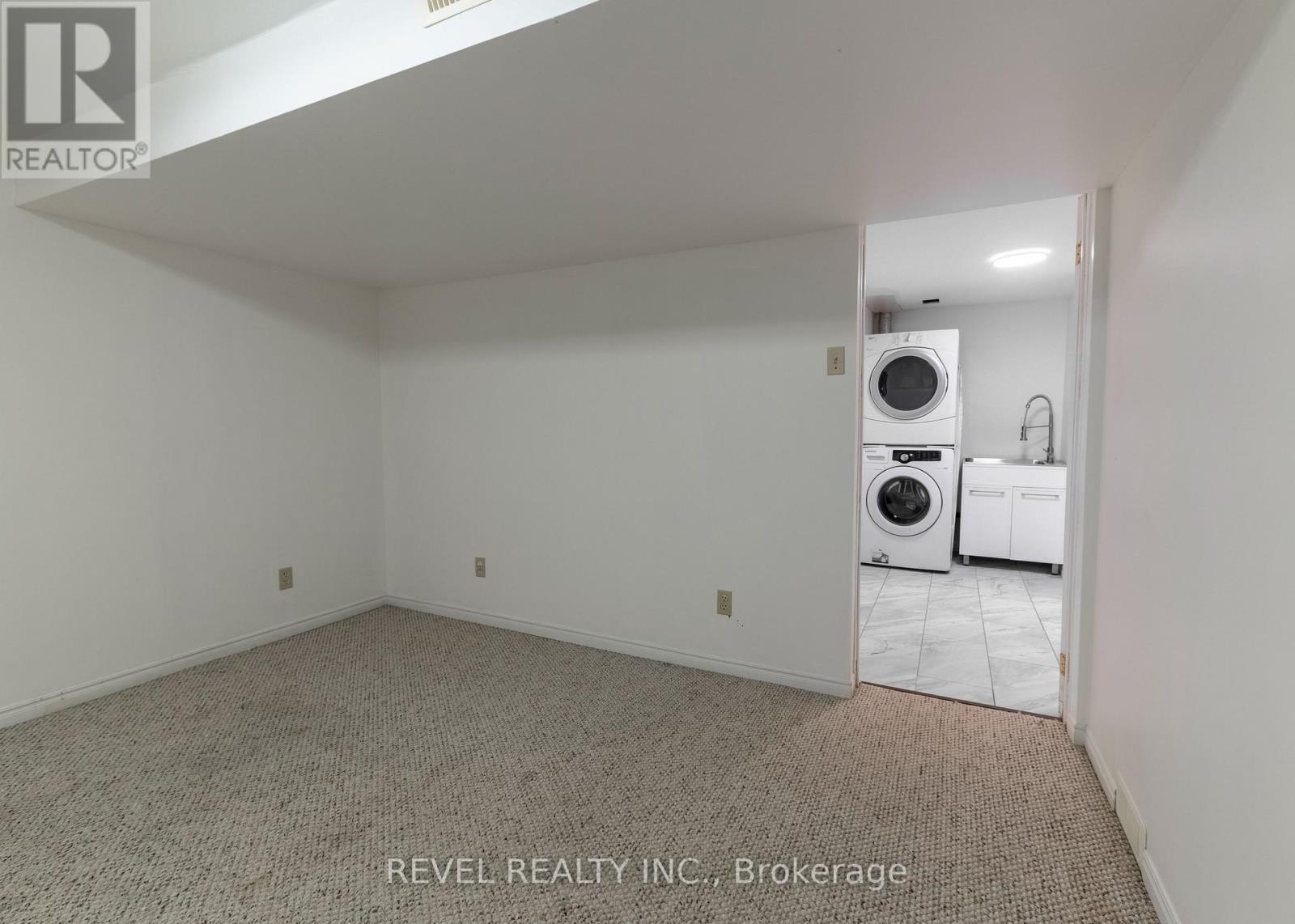 136 Lacey Crescent, London South, Ontario  N6E 2E7 - Photo 21 - X12985210