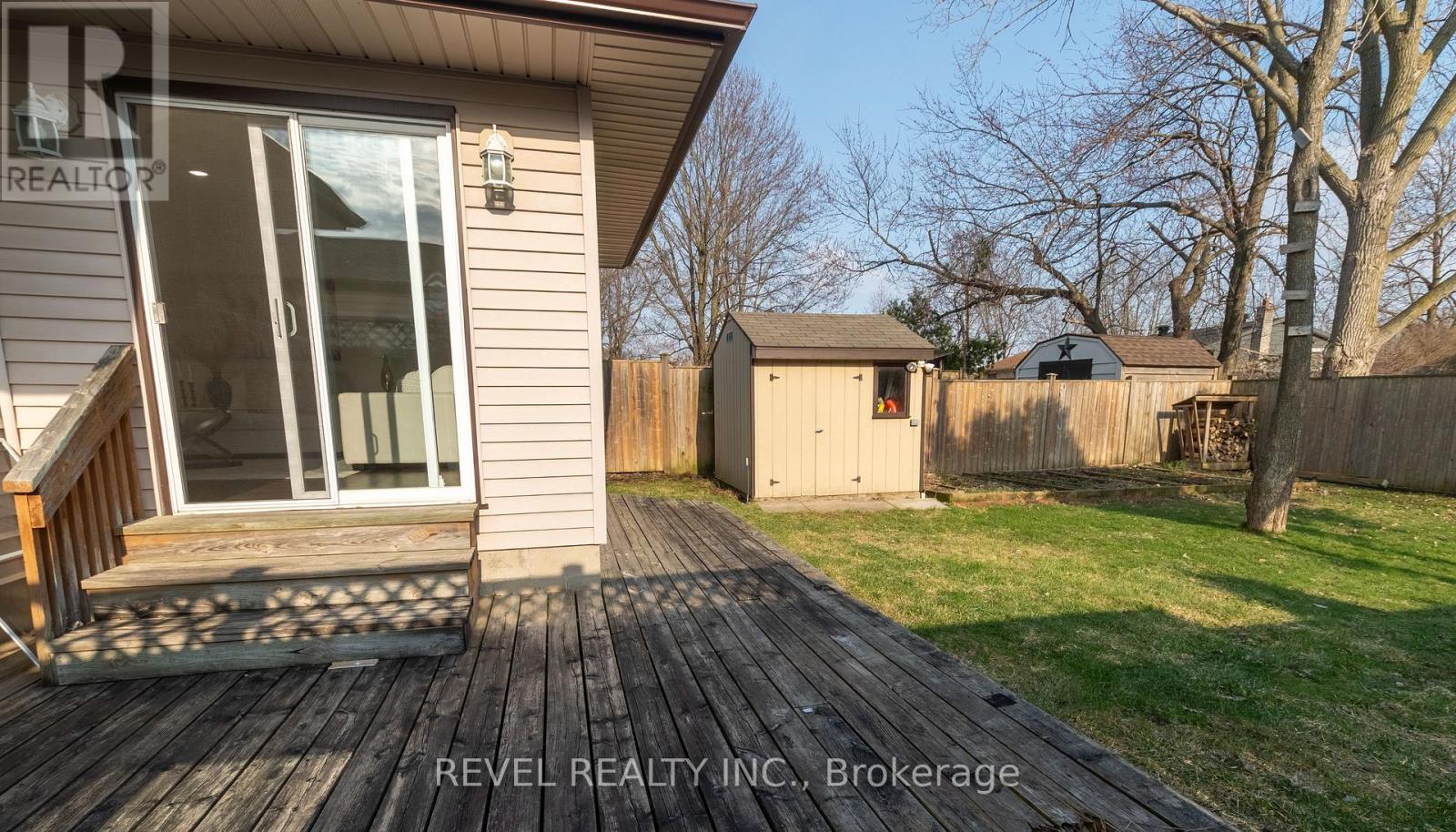 136 Lacey Crescent, London South, Ontario  N6E 2E7 - Photo 26 - X12985210