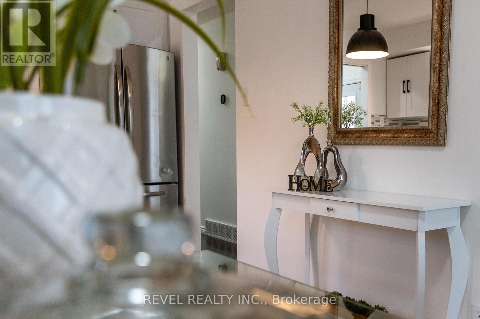 136 Lacey Crescent, London South, Ontario  N6E 2E7 - Photo 6 - X12985210