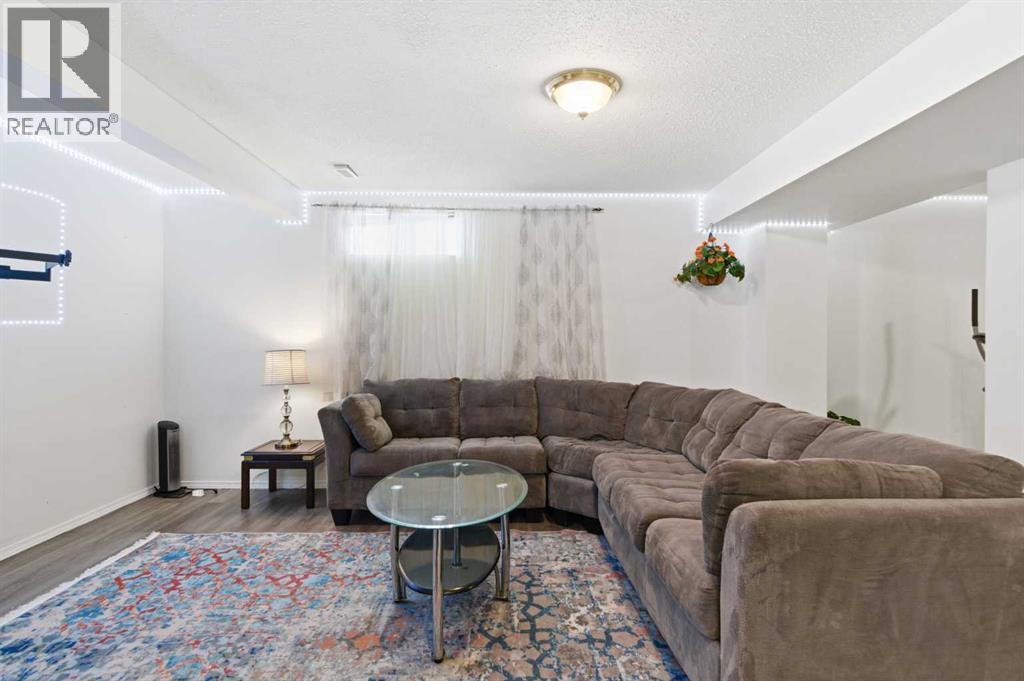 39 Arbour Ridge Mews Nw, Calgary, Alberta  T3G 3Z3 - Photo 38 - A2289465