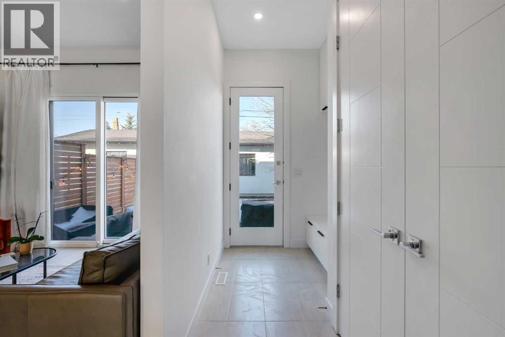 2839 35 Street SW, Calgary, Alberta  T3E 2Y7 - Photo 16 - A2297564