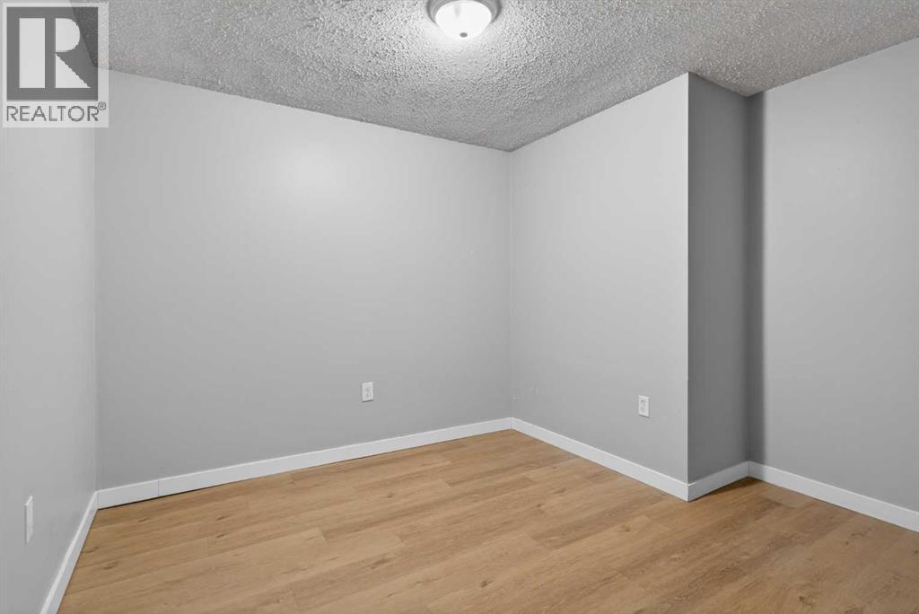 5543 Dalhart Road NW, Calgary, Alberta  T3A 1S8 - Photo 34 - A2300794