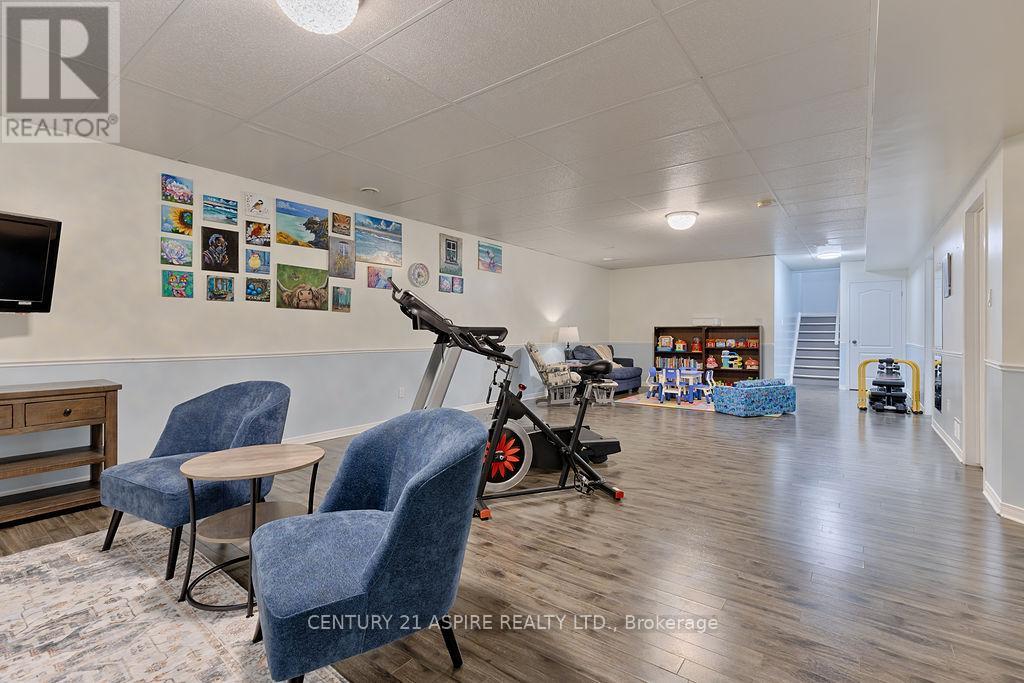 1034 Limestone Trail, Petawawa, Ontario  K8H 0A5 - Photo 30 - X12984950