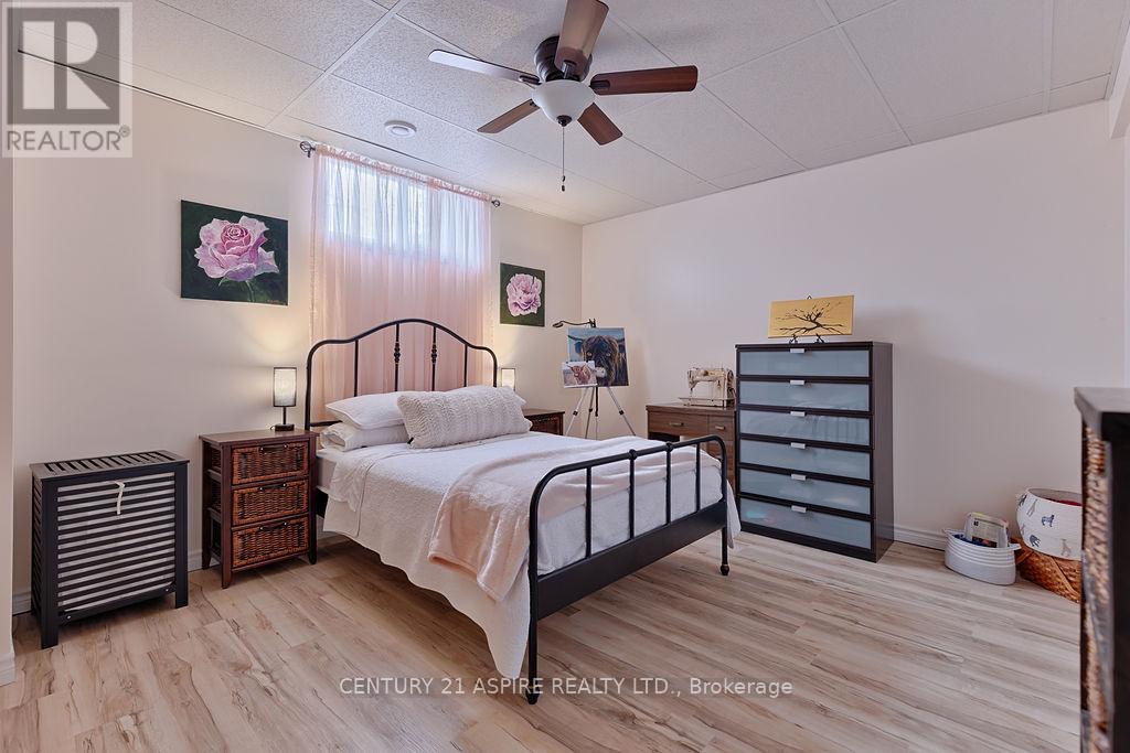 1034 Limestone Trail, Petawawa, Ontario  K8H 0A5 - Photo 32 - X12984950