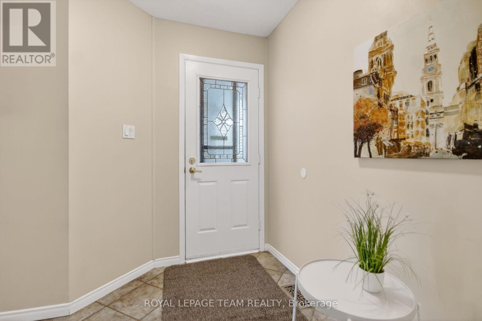 74 Palomino Drive, Ottawa, Ontario  K2M 1N2 - Photo 10 - X12984976