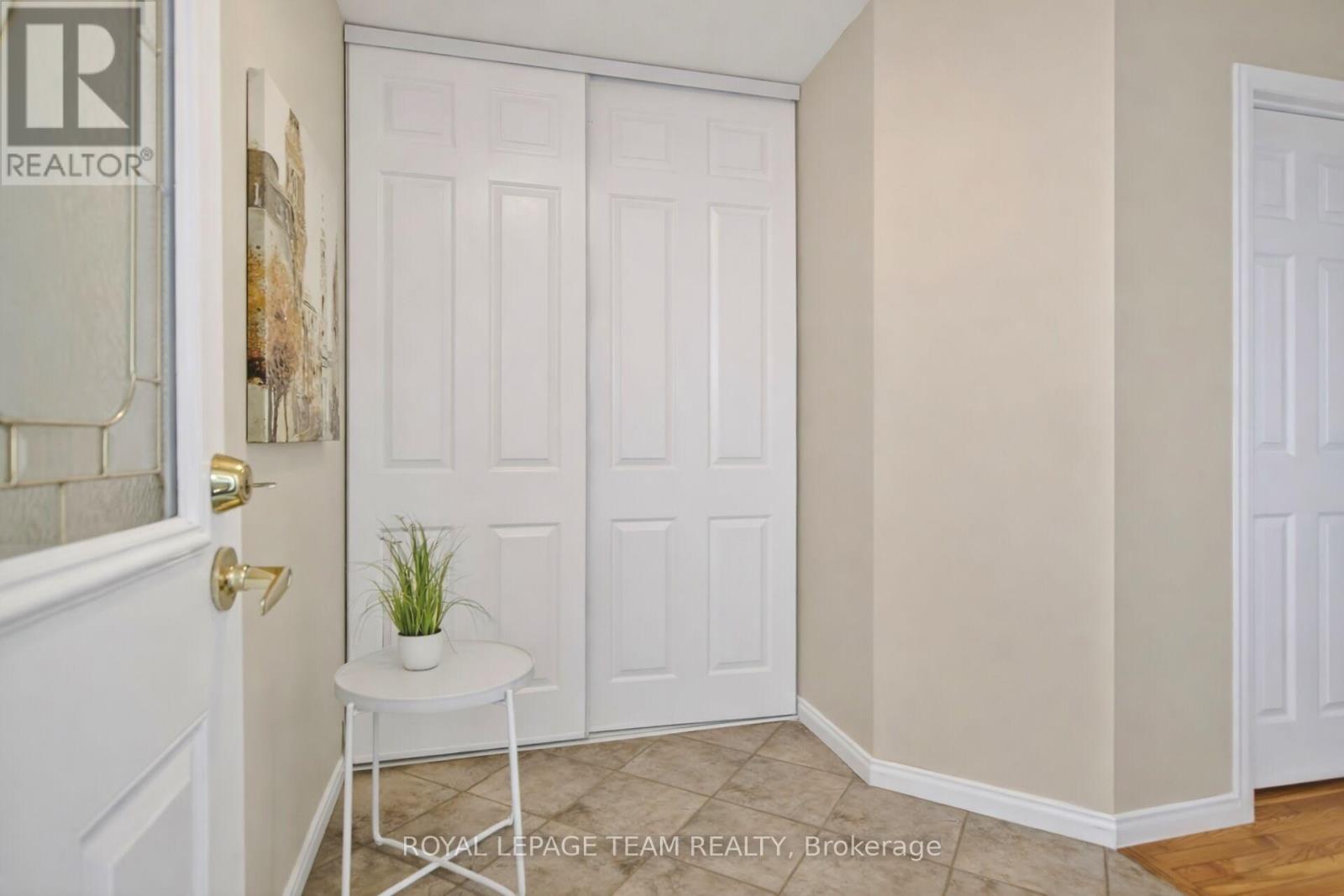 74 Palomino Drive, Ottawa, Ontario  K2M 1N2 - Photo 11 - X12984976