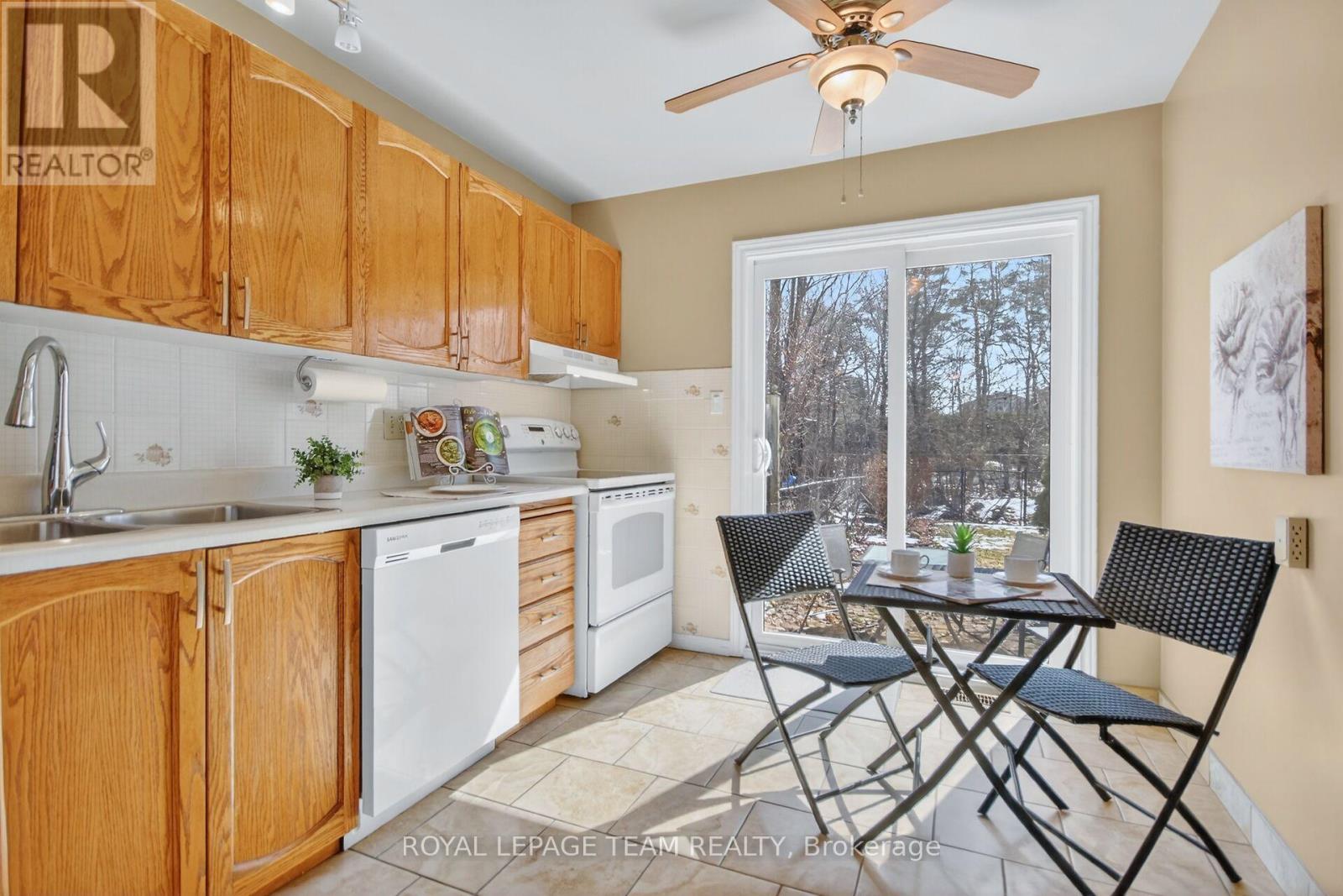 74 Palomino Drive, Ottawa, Ontario  K2M 1N2 - Photo 21 - X12984976