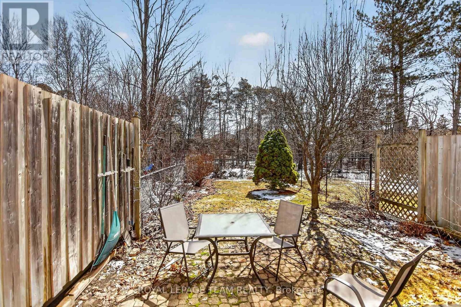 74 Palomino Drive, Ottawa, Ontario  K2M 1N2 - Photo 5 - X12984976