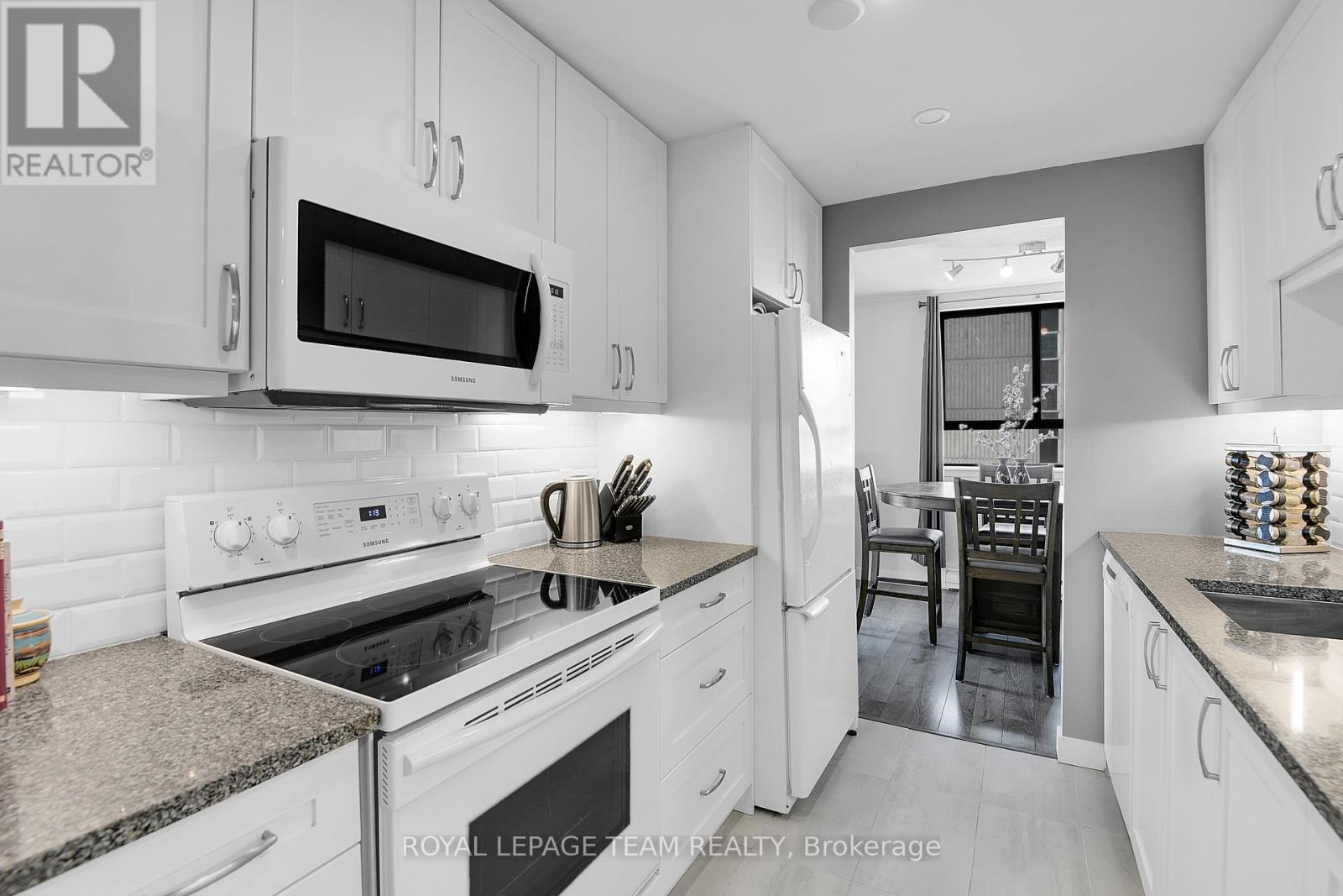 1407 - 470 Laurier Avenue W, Ottawa, Ontario  K1R 7W9 - Photo 21 - X12984990