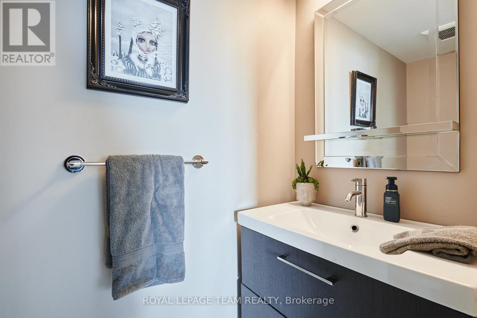 1407 - 470 Laurier Avenue W, Ottawa, Ontario  K1R 7W9 - Photo 26 - X12984990