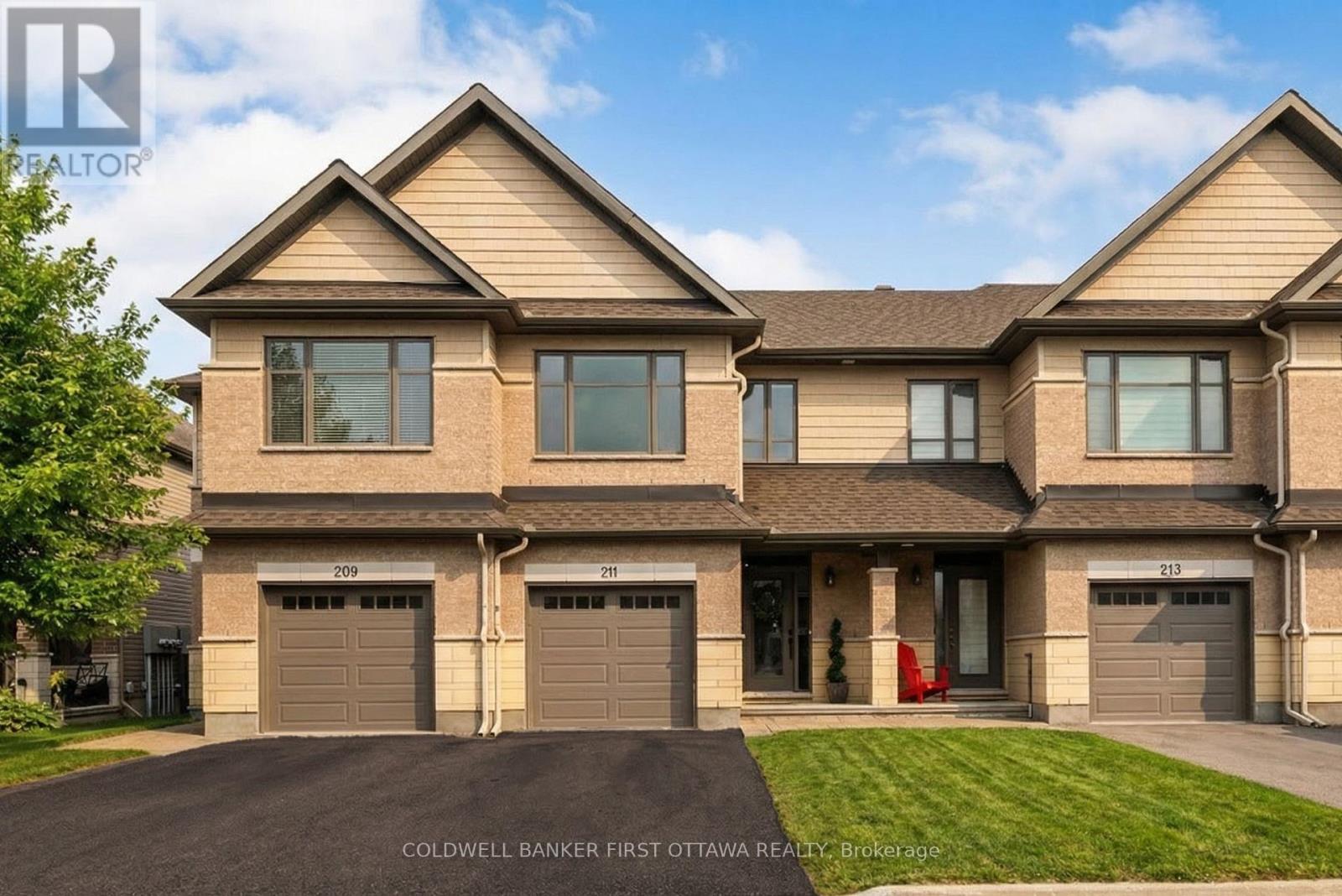 211 PURCHASE CRESCENT, Ottawa, Ontario