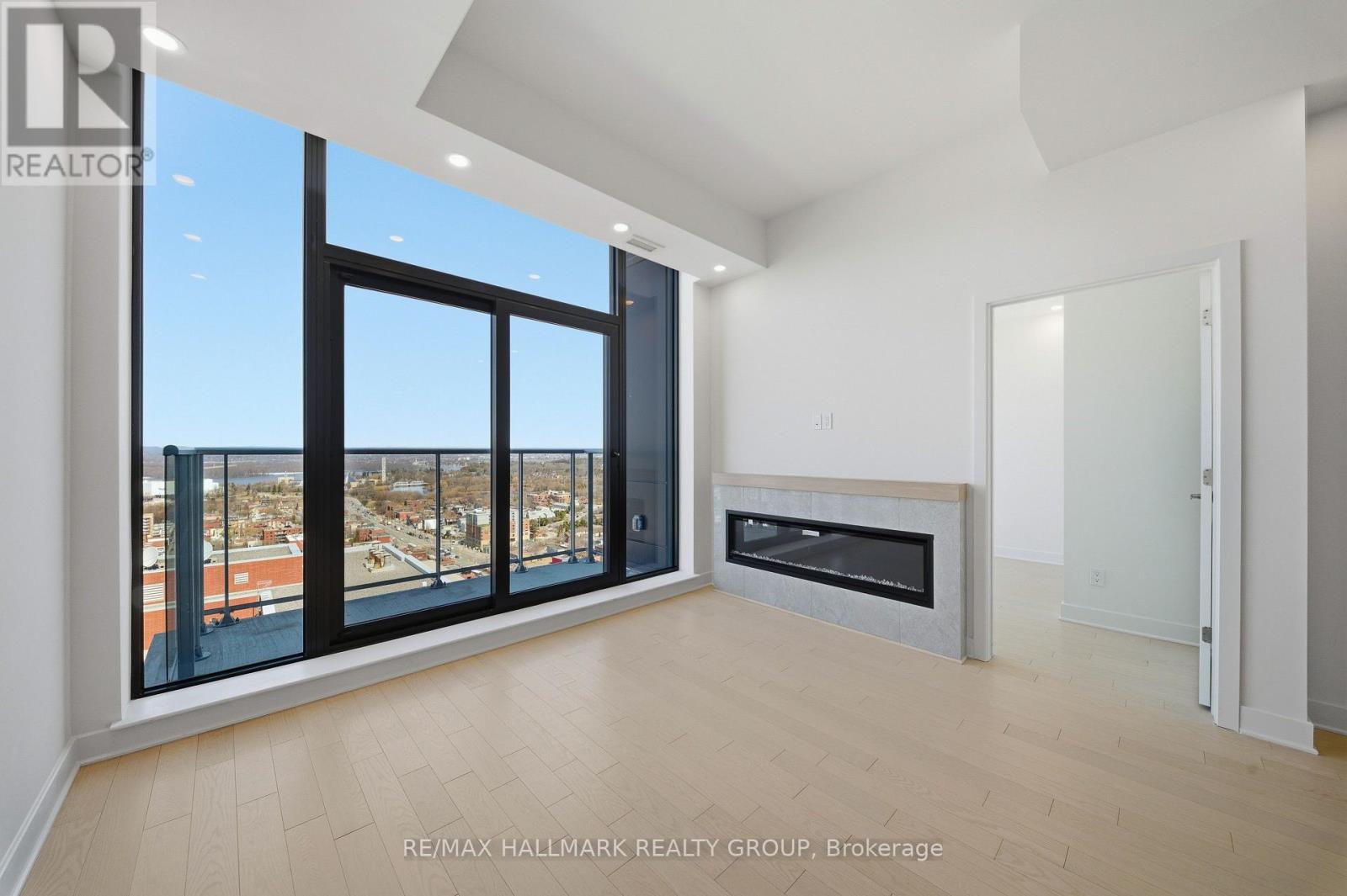 2604 - 180 George Street, Ottawa, Ontario  K1N 0G8 - Photo 12 - X12985114