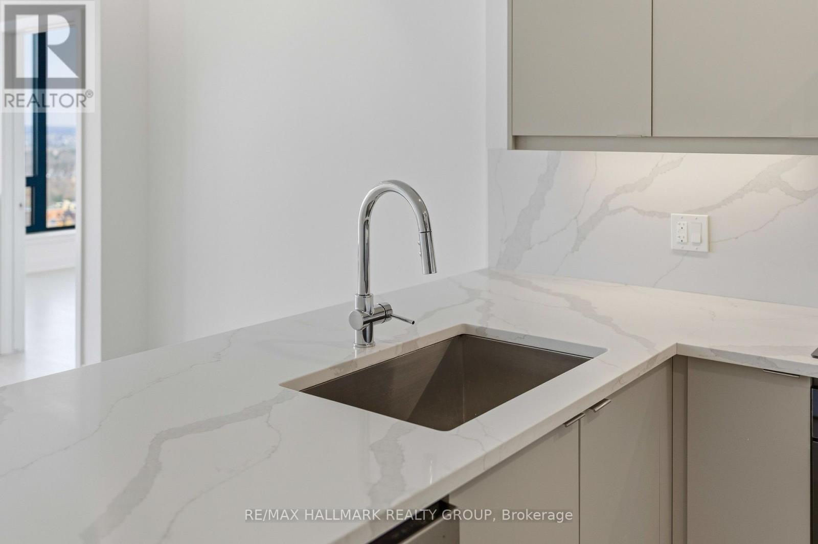 2604 - 180 George Street, Ottawa, Ontario  K1N 0G8 - Photo 22 - X12985114