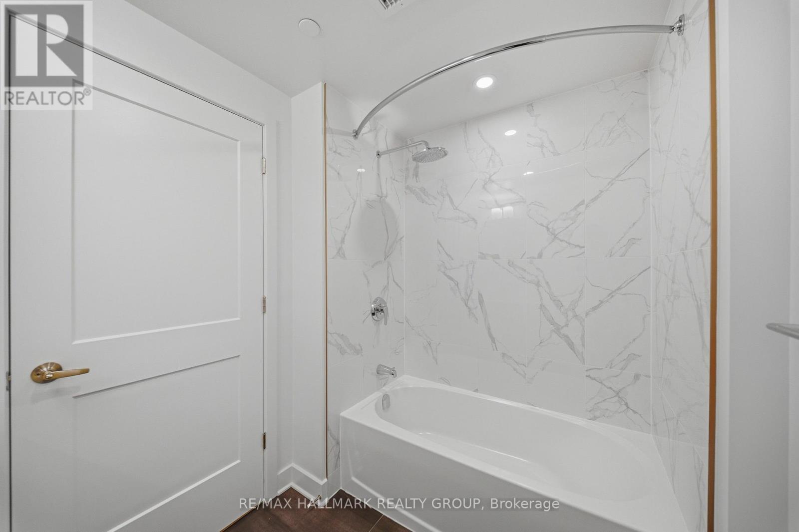 2001 - 180 George Street, Ottawa, Ontario  K1N 0G8 - Photo 14 - X12985118