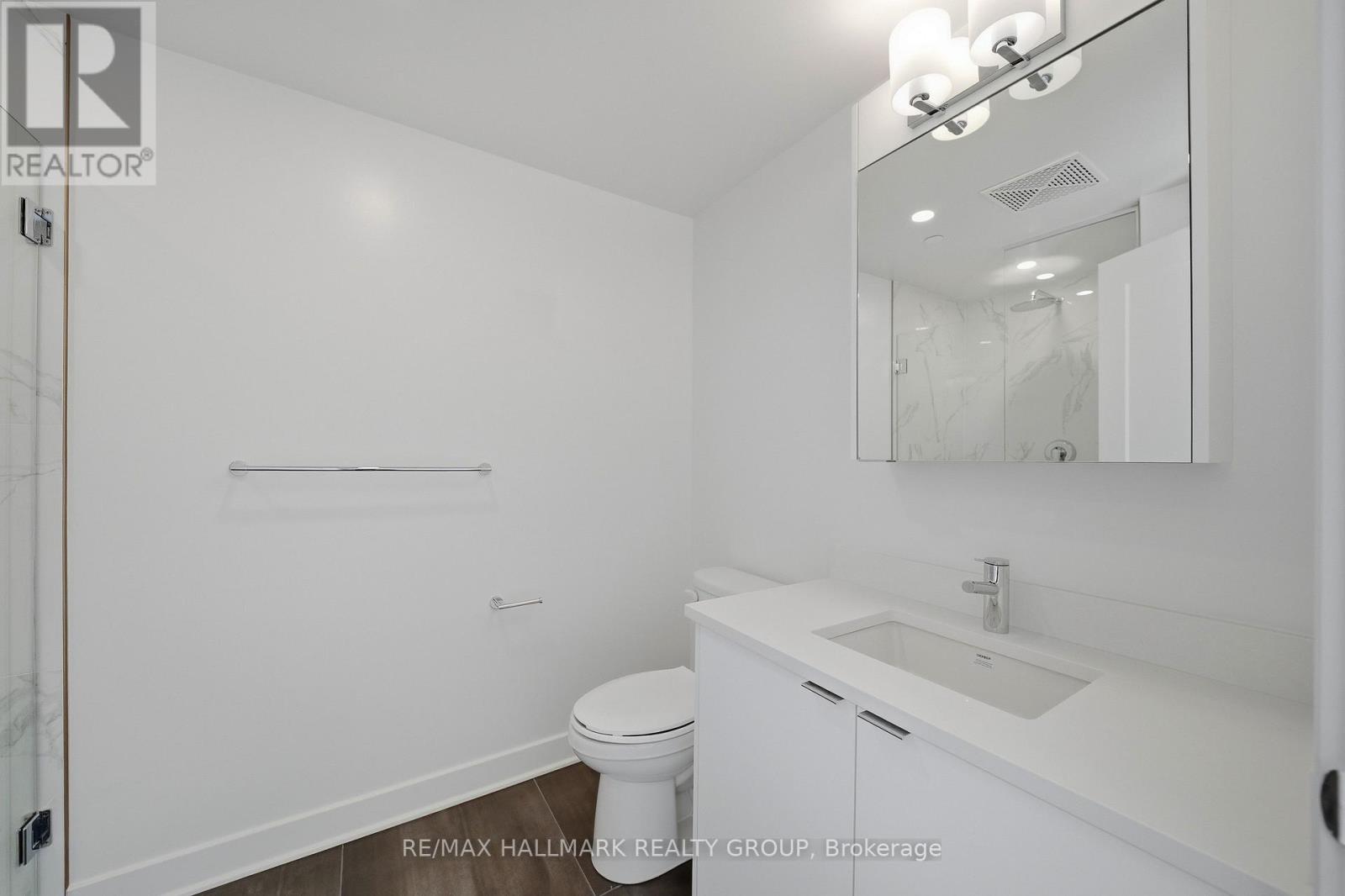 2001 - 180 George Street, Ottawa, Ontario  K1N 0G8 - Photo 17 - X12985118