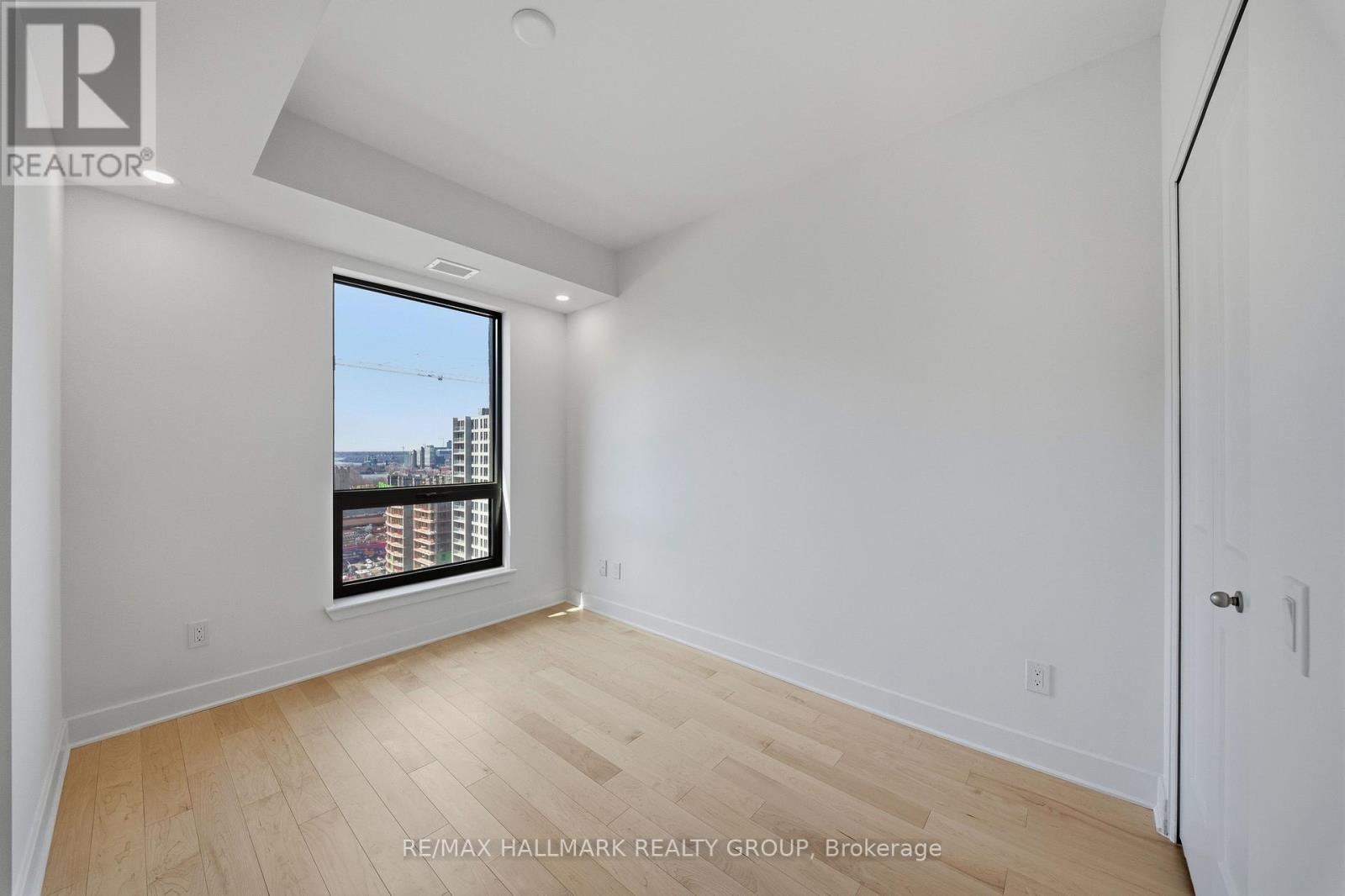 2001 - 180 George Street, Ottawa, Ontario  K1N 0G8 - Photo 6 - X12985118