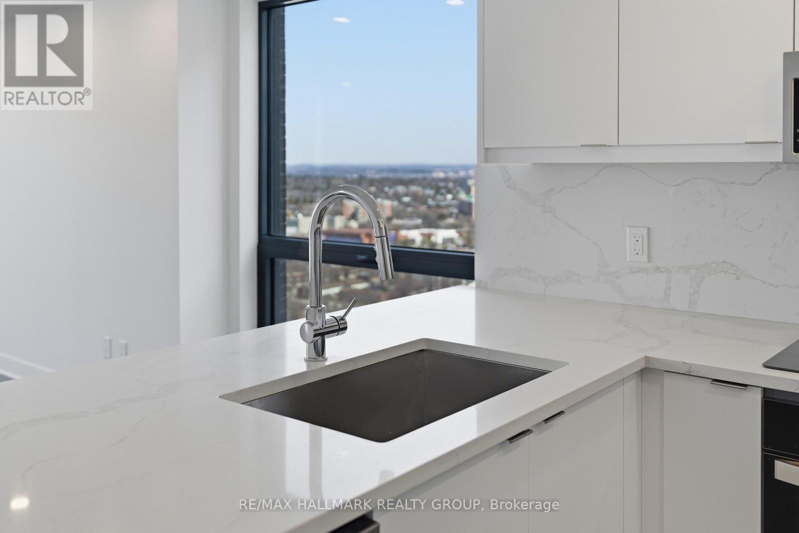 2406 - 180 George Street, Ottawa, Ontario  K1N 0G8 - Photo 19 - X12985122