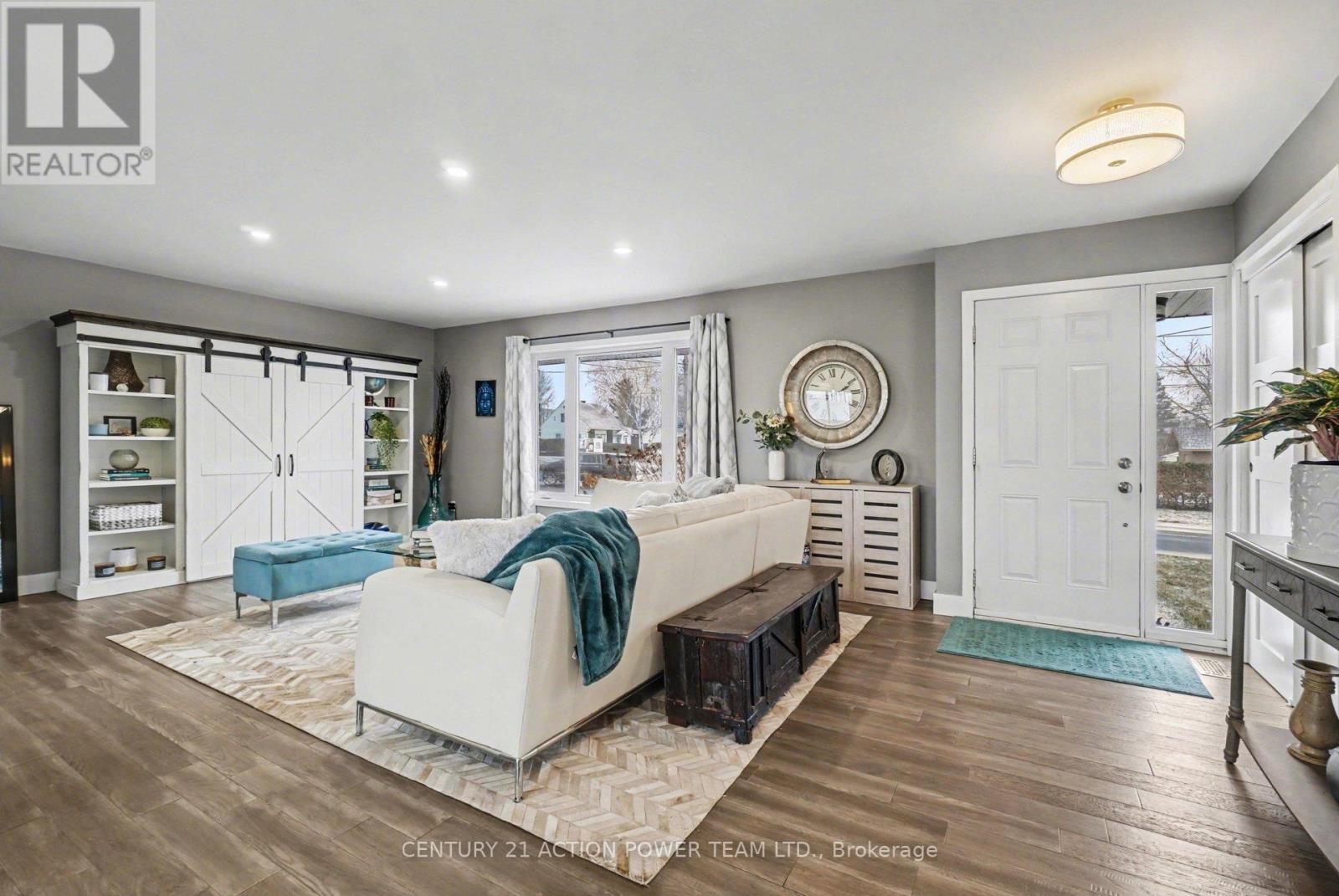 A - 1149 Parisien Street, Ottawa, Ontario  K1B 3N3 - Photo 5 - X12985130