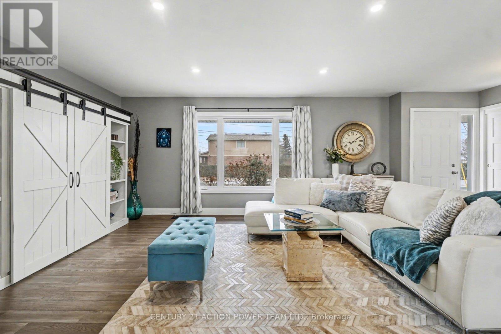 A - 1149 Parisien Street, Ottawa, Ontario  K1B 3N3 - Photo 7 - X12985130