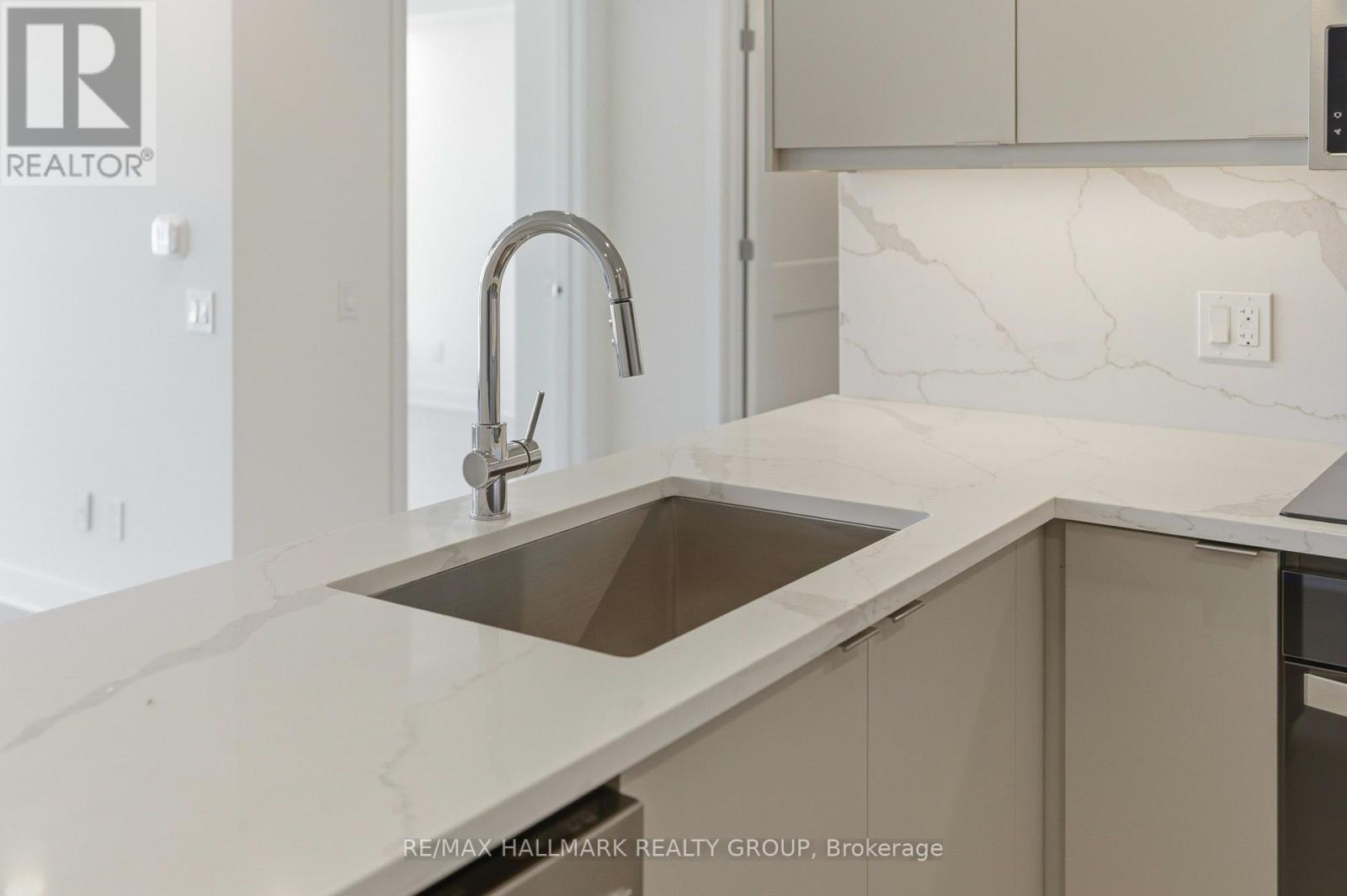 2603 - 180 George Street, Ottawa, Ontario  K1N 0G8 - Photo 4 - X12985140