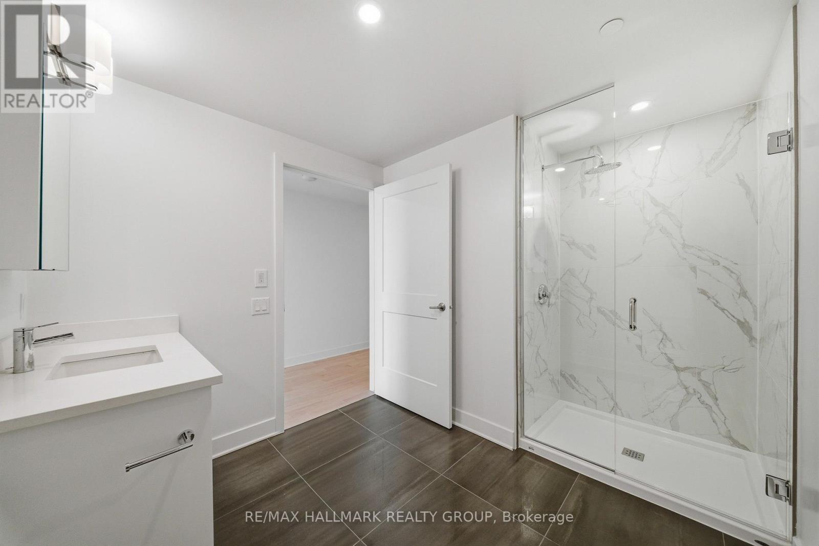 606 - 180 George Street, Ottawa, Ontario  K1N 0G8 - Photo 12 - X12985168