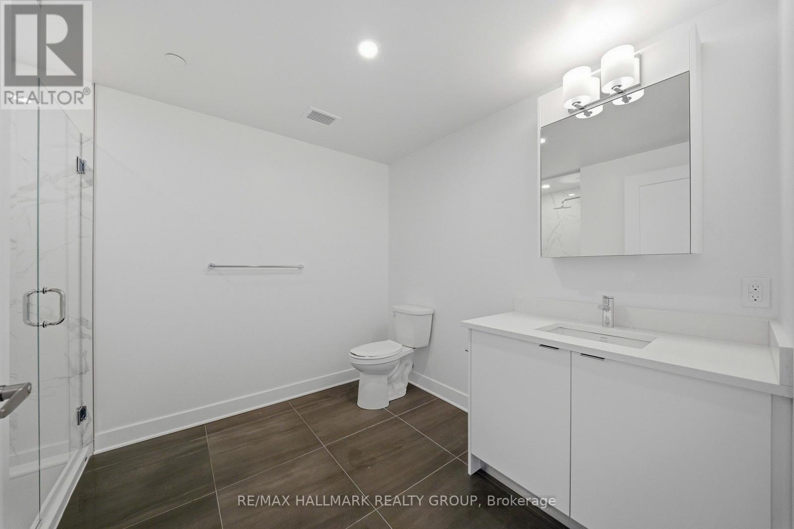 606 - 180 George Street, Ottawa, Ontario  K1N 0G8 - Photo 13 - X12985168