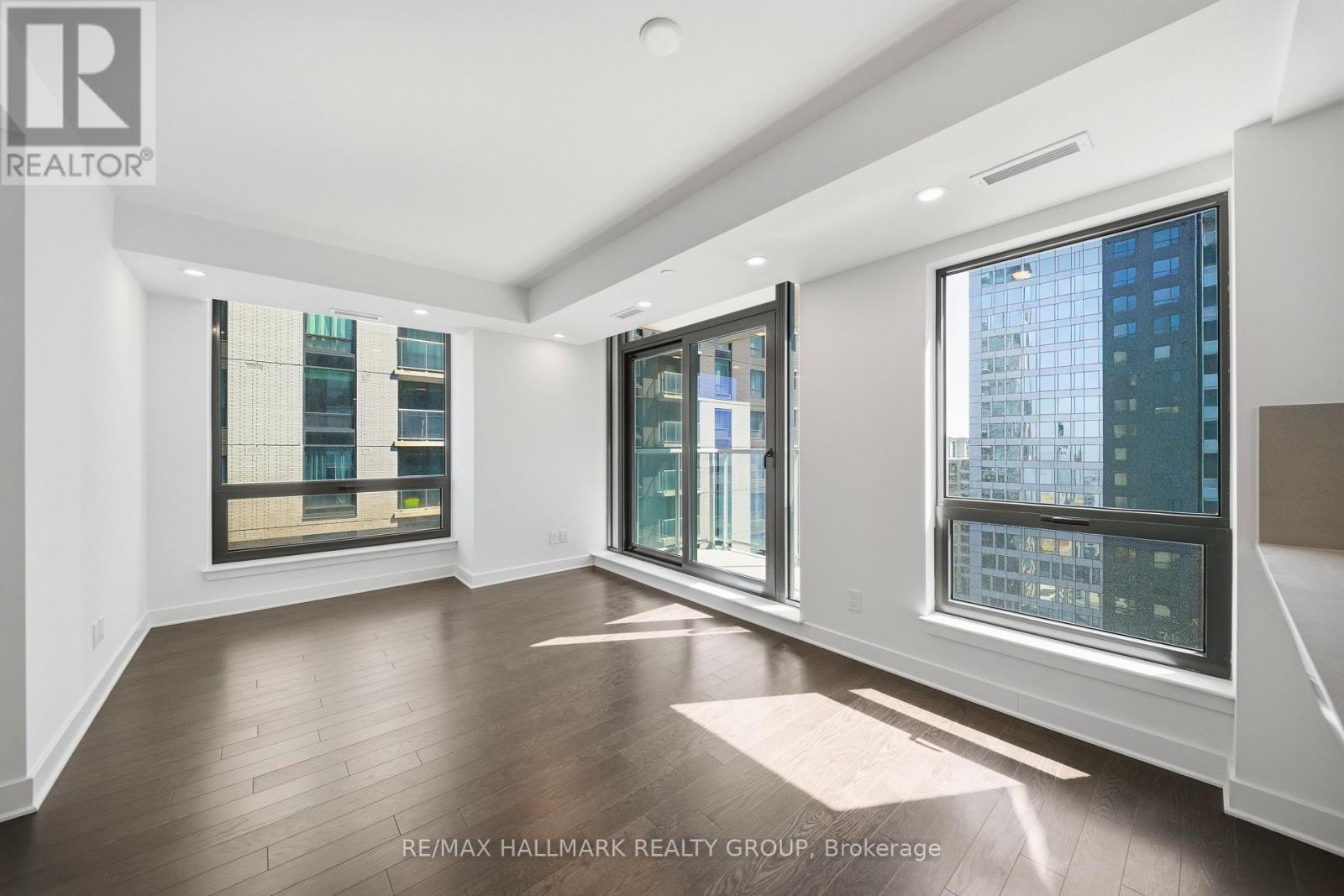 1408 - 180 George Street, Ottawa, Ontario  K1N 0G8 - Photo 10 - X12985170