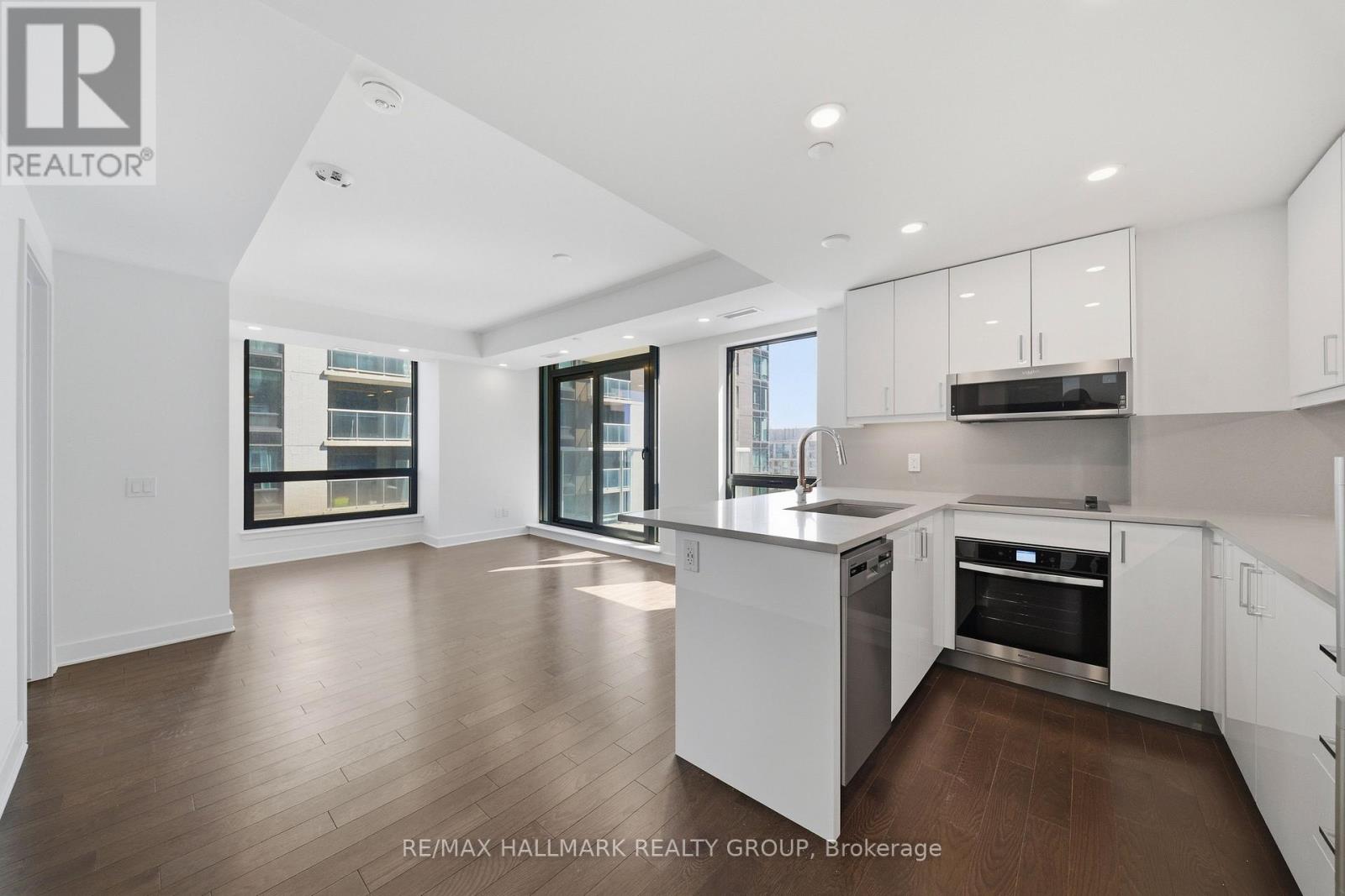 1408 - 180 George Street, Ottawa, Ontario  K1N 0G8 - Photo 3 - X12985170