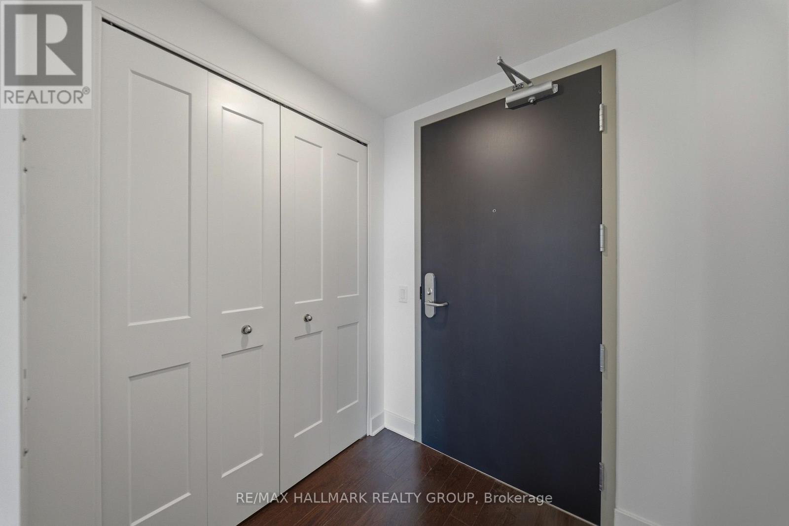 1408 - 180 George Street, Ottawa, Ontario  K1N 0G8 - Photo 4 - X12985170