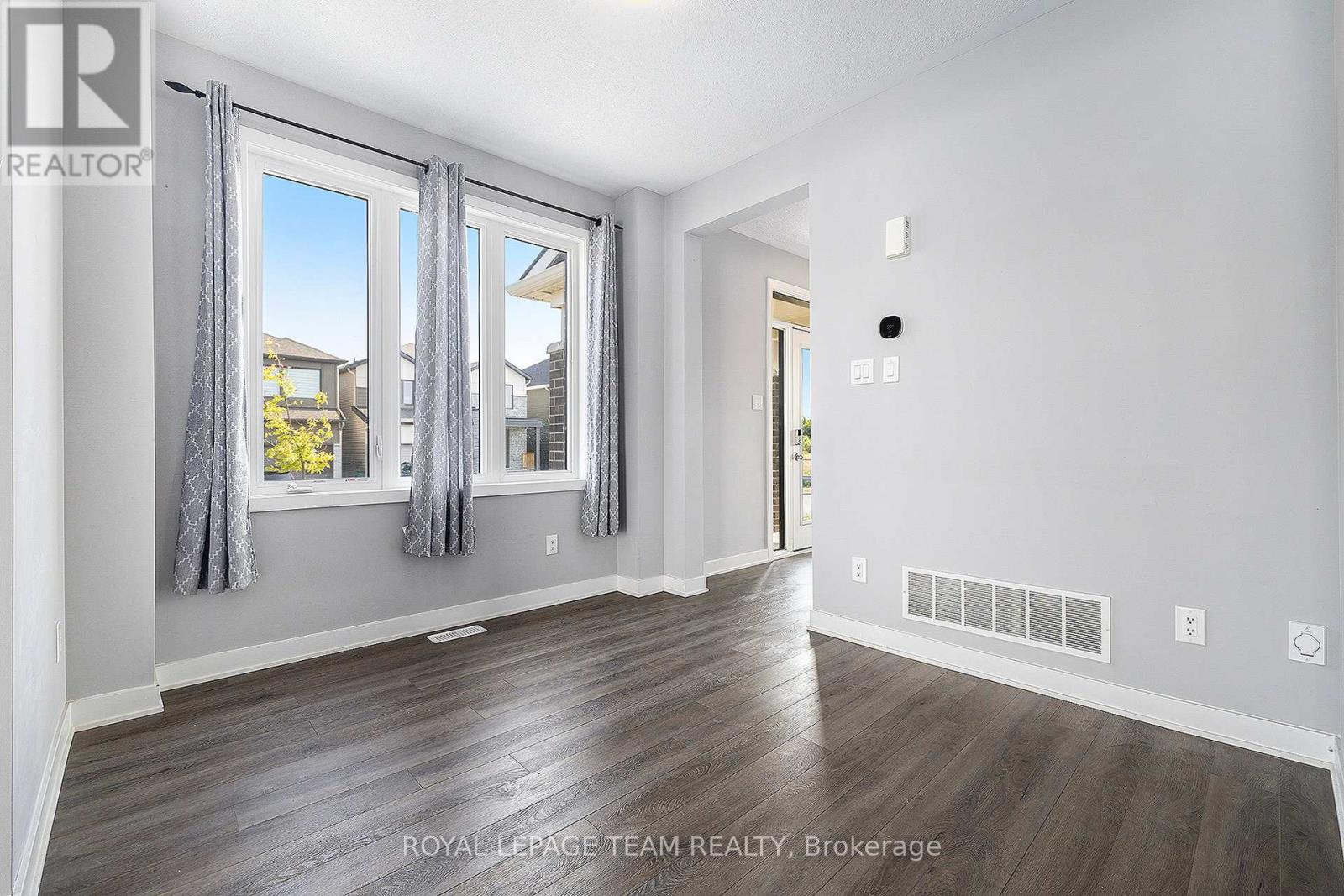 165 Yearling Circle, Ottawa, Ontario  K0A 2Z0 - Photo 11 - X12985178