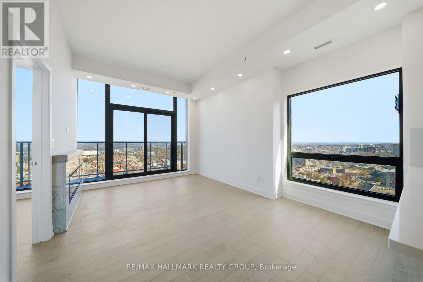 2605 - 180 George Street, Ottawa, Ontario  K1N 0G8 - Photo 12 - X12985190