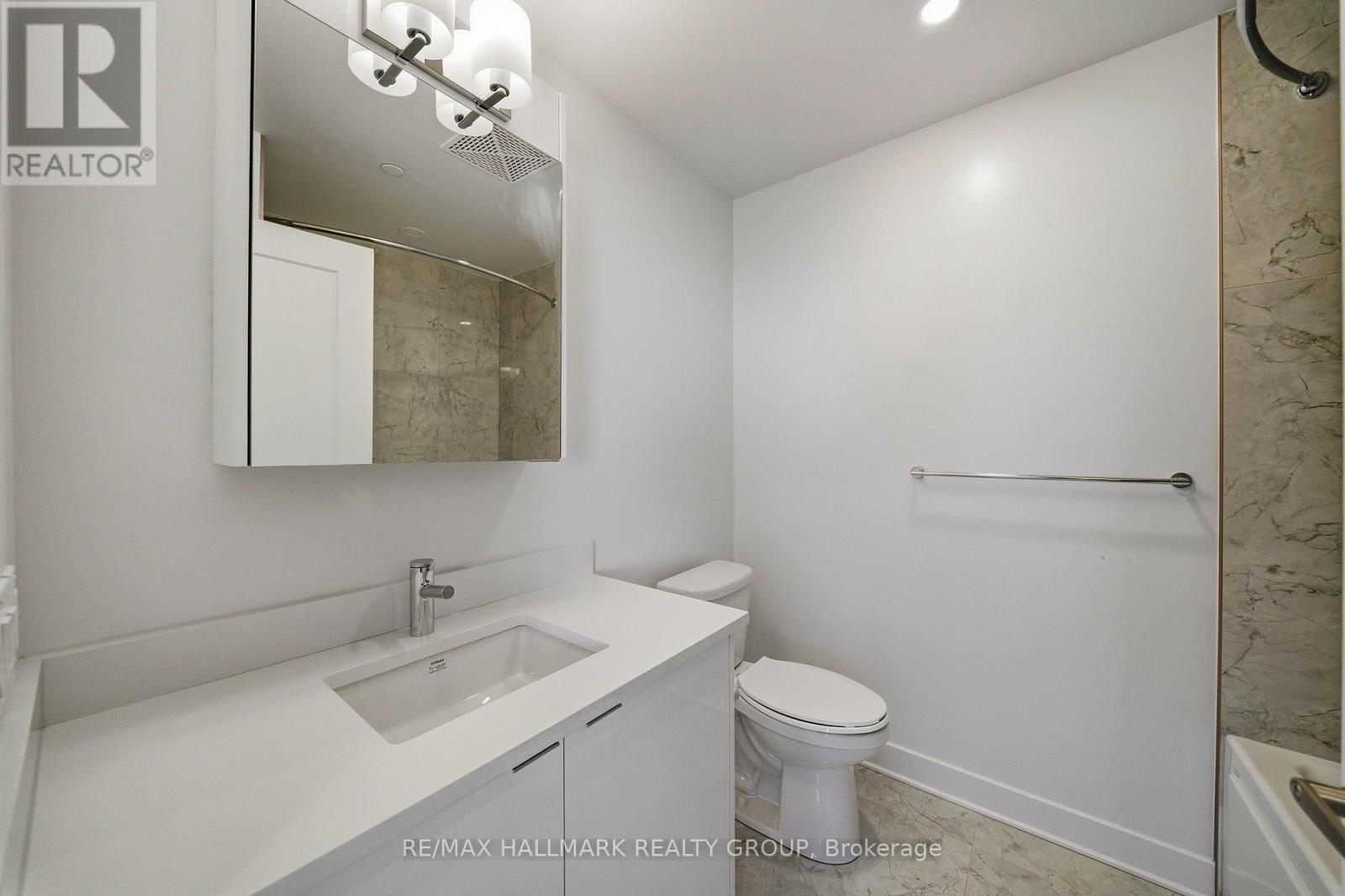 2605 - 180 George Street, Ottawa, Ontario  K1N 0G8 - Photo 5 - X12985190