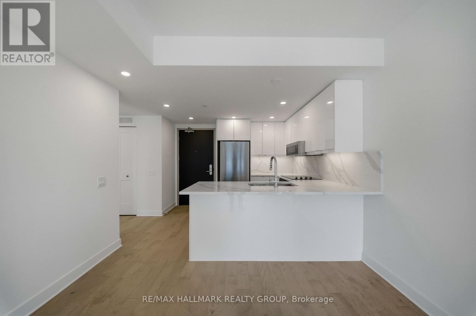 2008 - 180 George Street, Ottawa, Ontario  K1N 0G8 - Photo 4 - X12985202