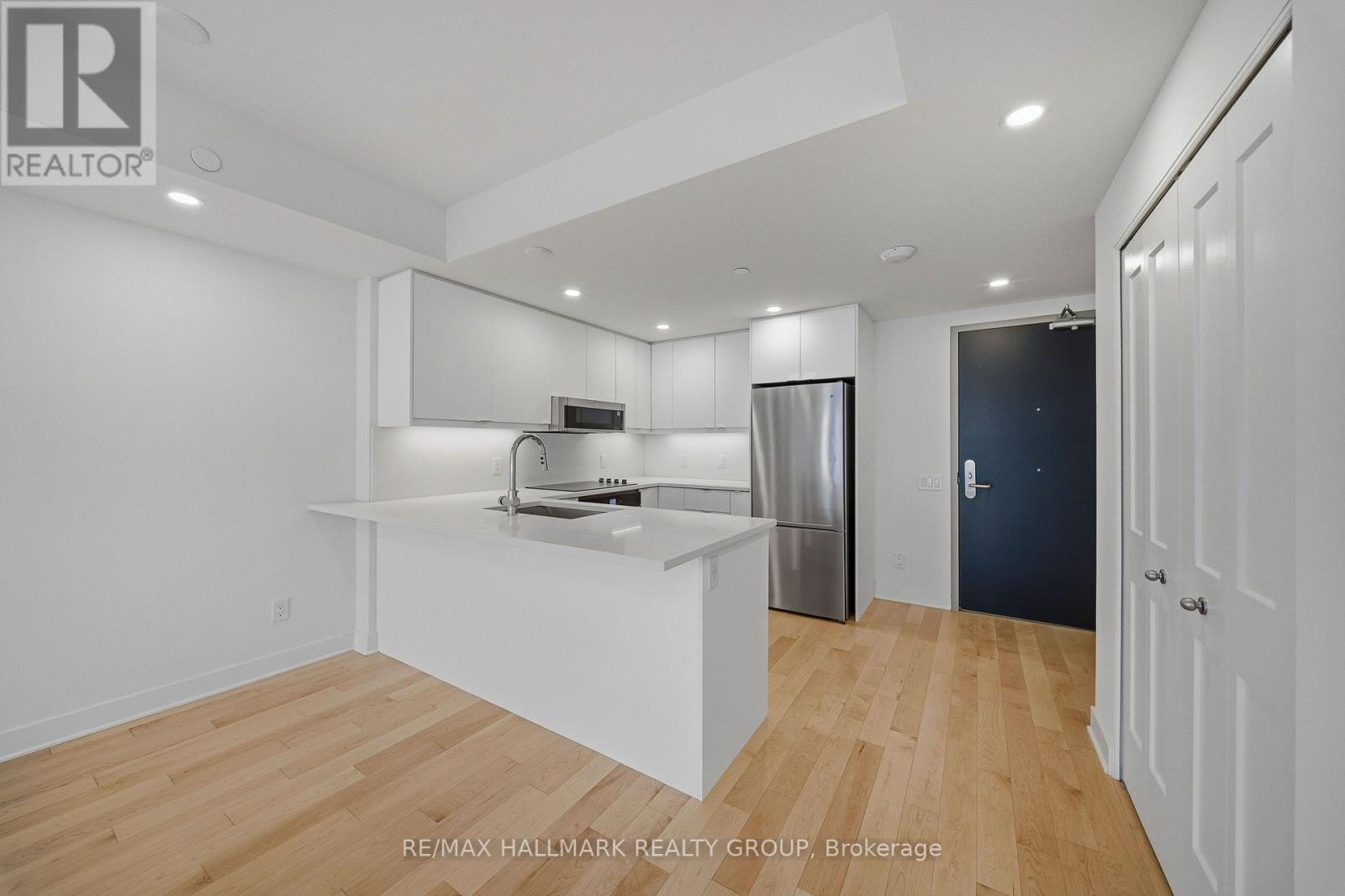 1703 - 180 George Street, Ottawa, Ontario  K1N 0G8 - Photo 13 - X12985208