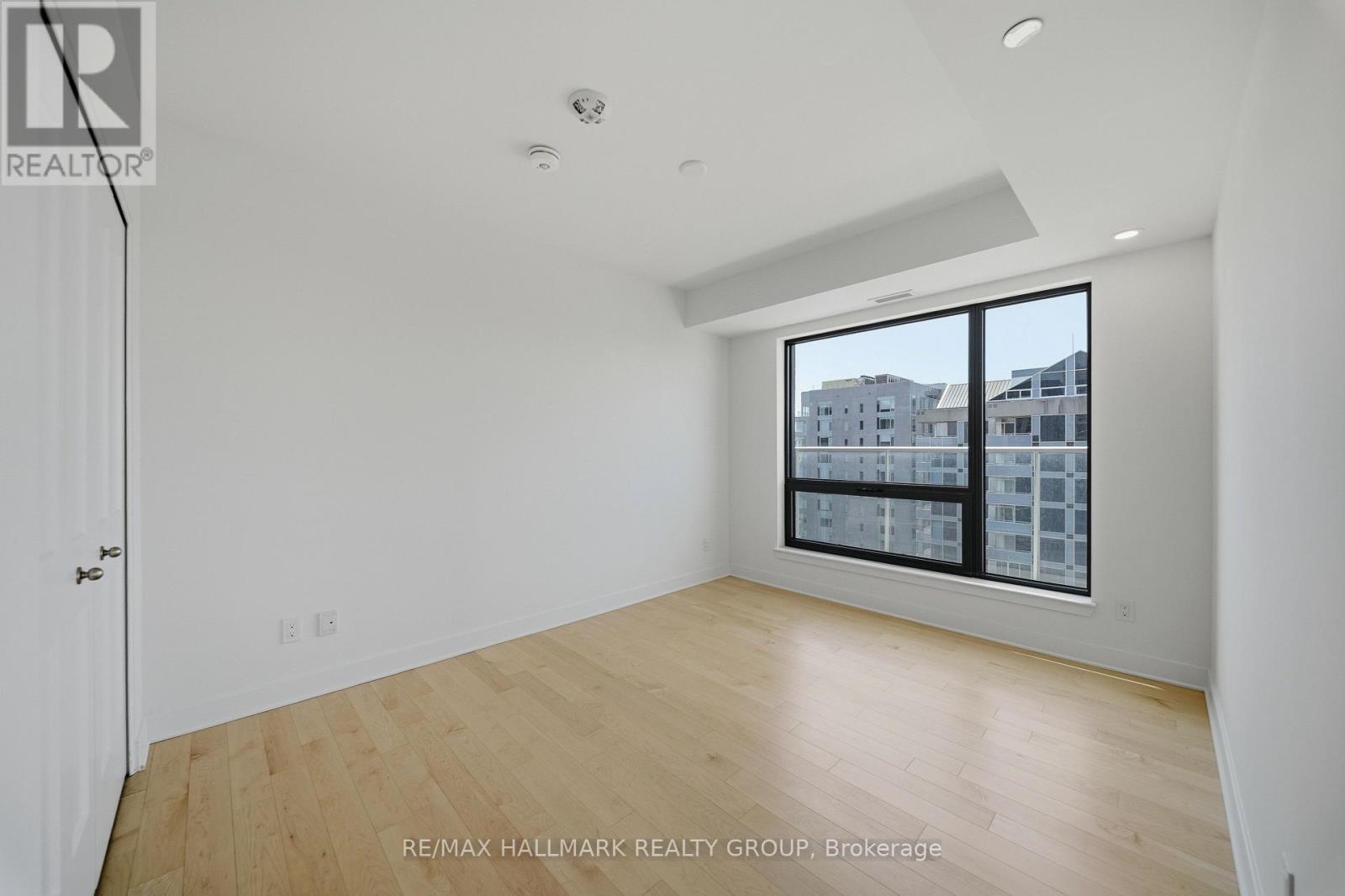 2202 - 180 George Street, Ottawa, Ontario  K1N 0G8 - Photo 18 - X12985214