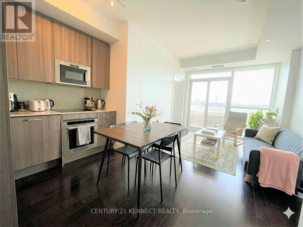 1201 - 181 Bedford Road, Toronto (Annex), Ontario  M5R 0C2 - Photo 3 - C12976210