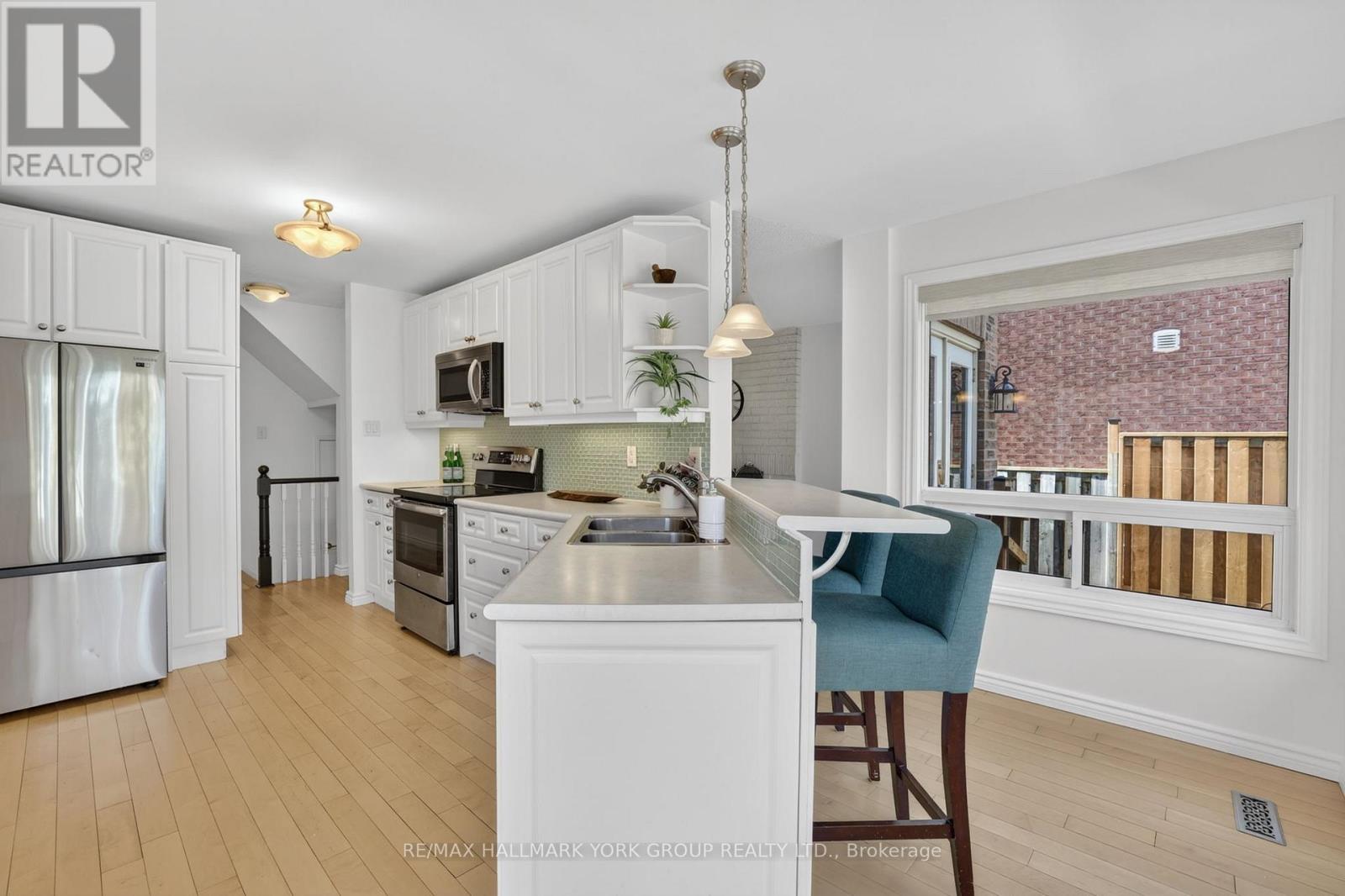 26 Mendys Forest, Aurora, Ontario  L4G 5A4 - Photo 15 - N12981156