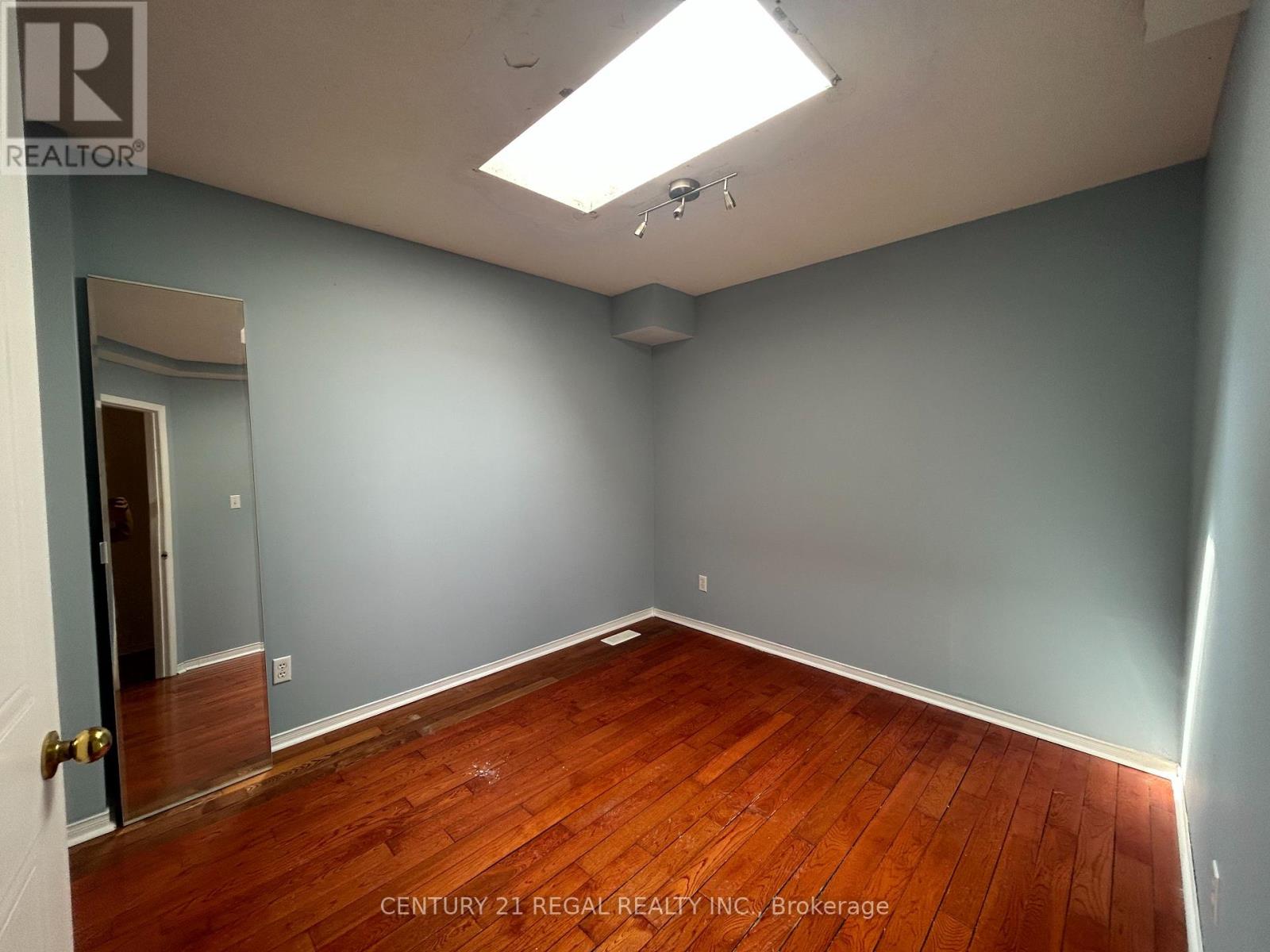 #2 - 1289 Queen Street W, Toronto, Ontario  M6K 1L6 - Photo 8 - W12979736