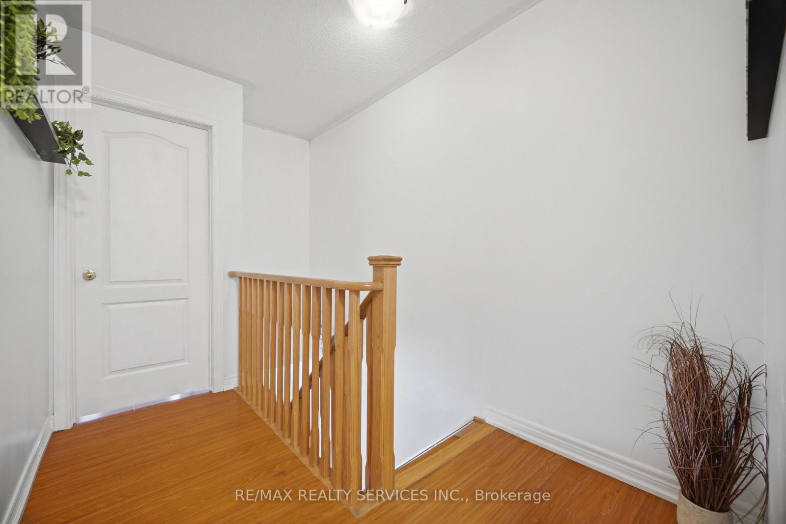 30 Peach Drive W, Brampton, Ontario  L6R 0W5 - Photo 26 - W12984232