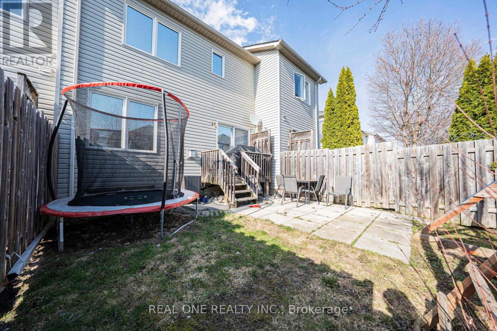 37 Bilbrough Street, Aurora, Ontario  L4G 7W3 - Photo 35 - N12980528