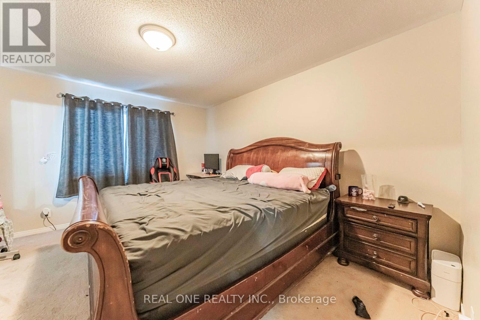 37 Bilbrough Street, Aurora, Ontario  L4G 7W3 - Photo 19 - N12980528