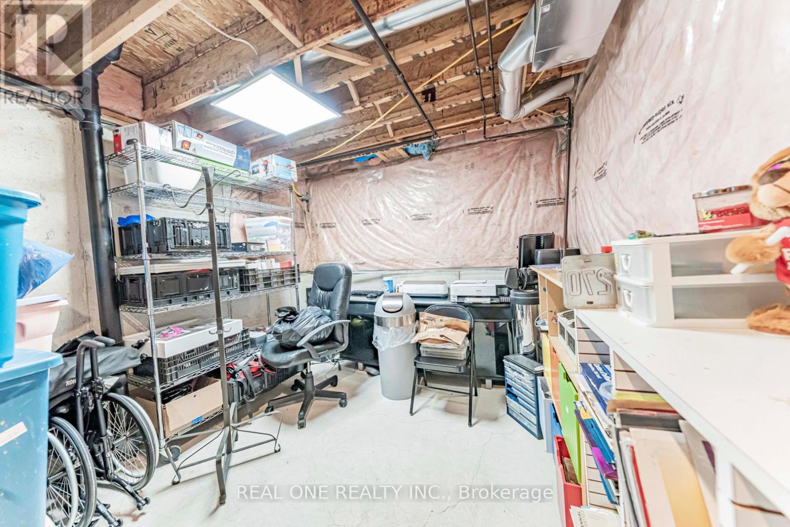 37 Bilbrough Street, Aurora, Ontario  L4G 7W3 - Photo 33 - N12980528