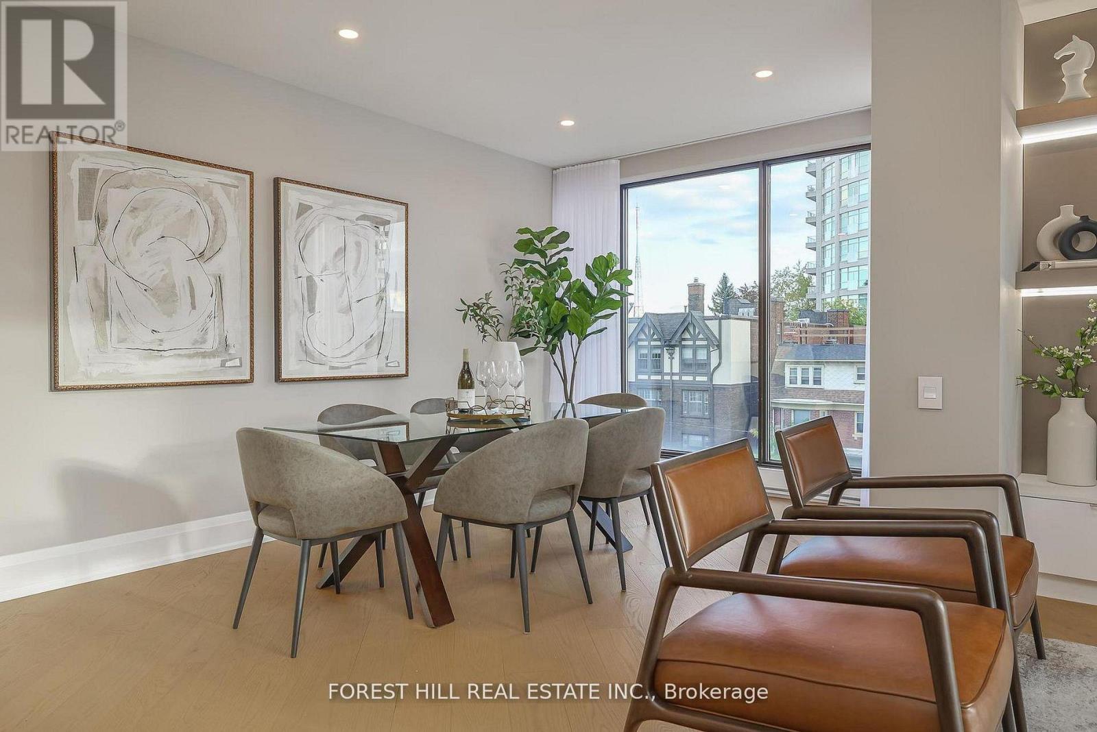 301 - 342 Spadina Road, Toronto, Ontario M5P 2V4 - Photo 3 - C12984956