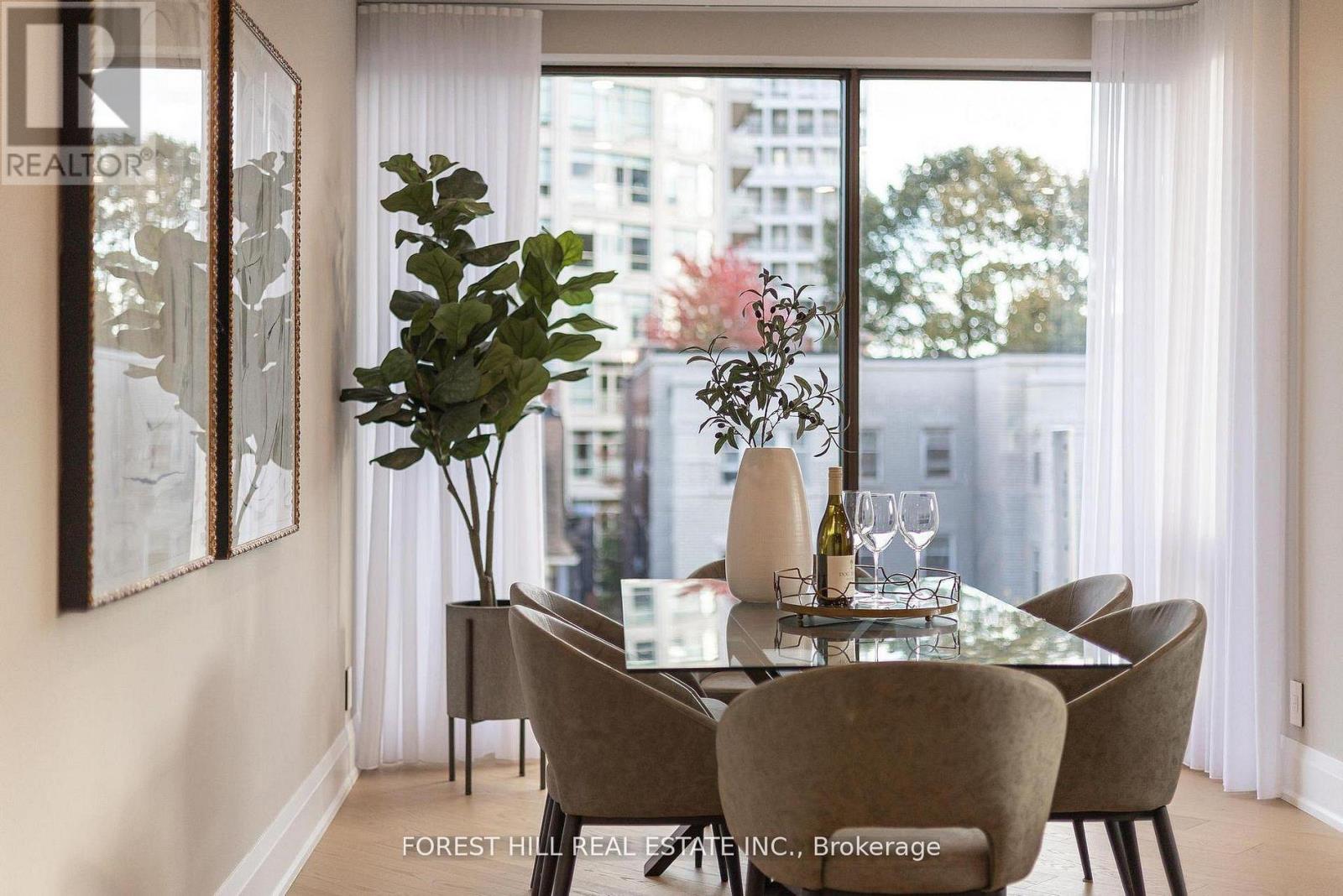 301 - 342 Spadina Road, Toronto, Ontario M5P 2V4 - Photo 5 - C12984956