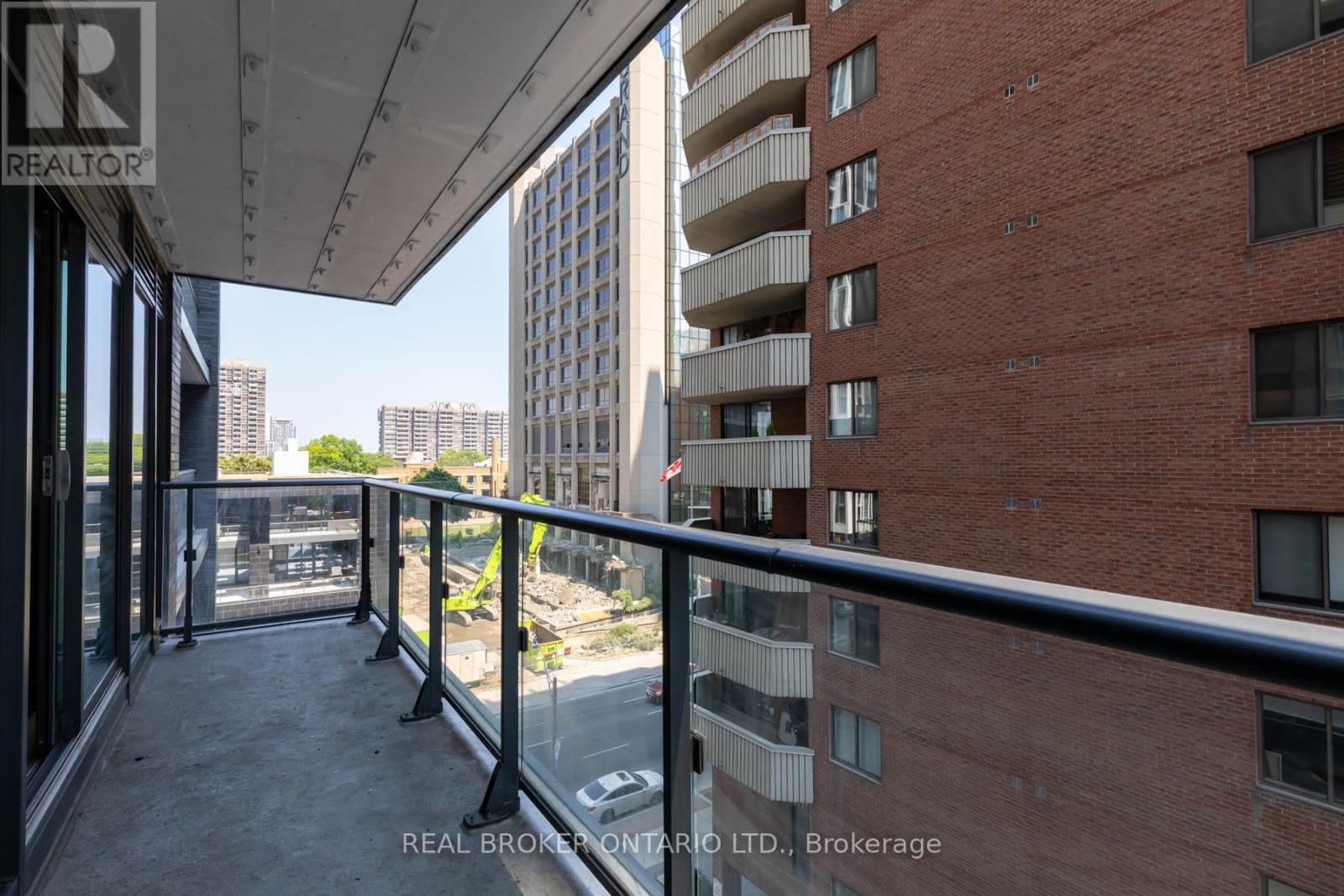 606 - 159 Dundas Street E, Toronto, Ontario  M5B 1E4 - Photo 17 - C12984974