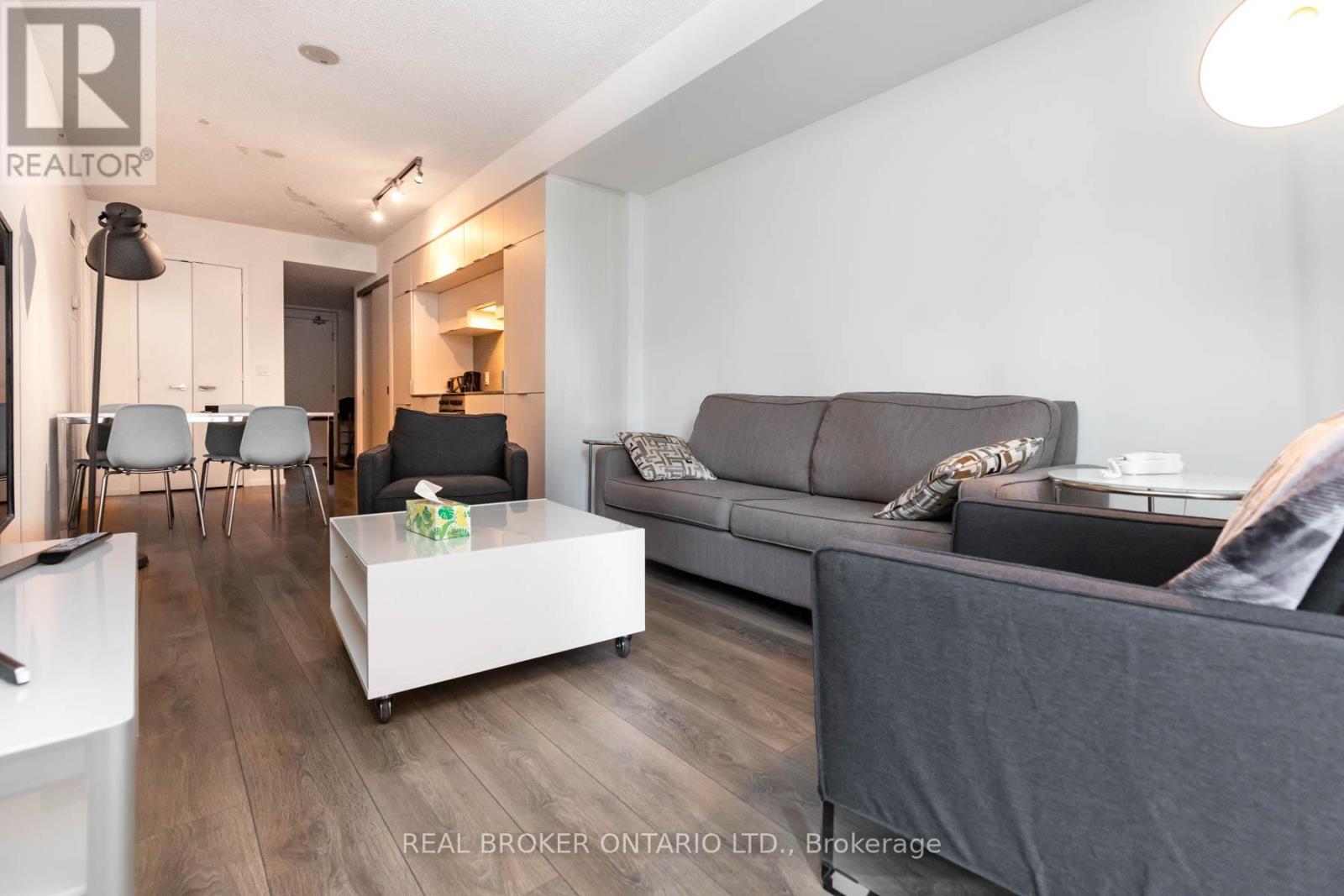 606 - 159 Dundas Street E, Toronto, Ontario  M5B 1E4 - Photo 5 - C12984974