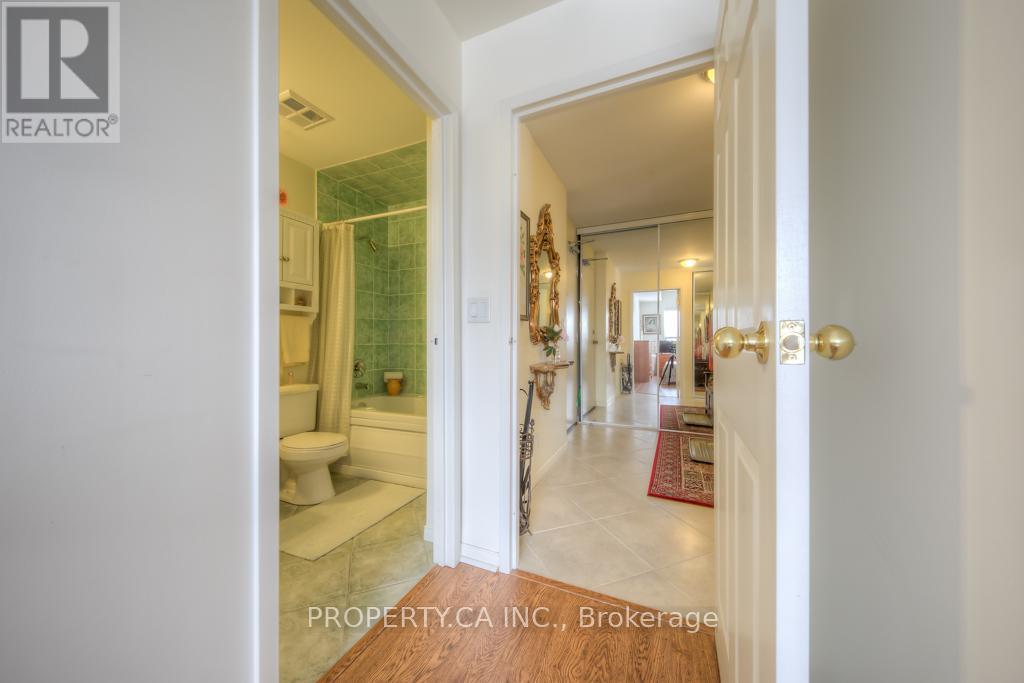 301 - 778 Sheppard Avenue W, Toronto, Ontario M3H 6B7 - Photo 14 - C12984992